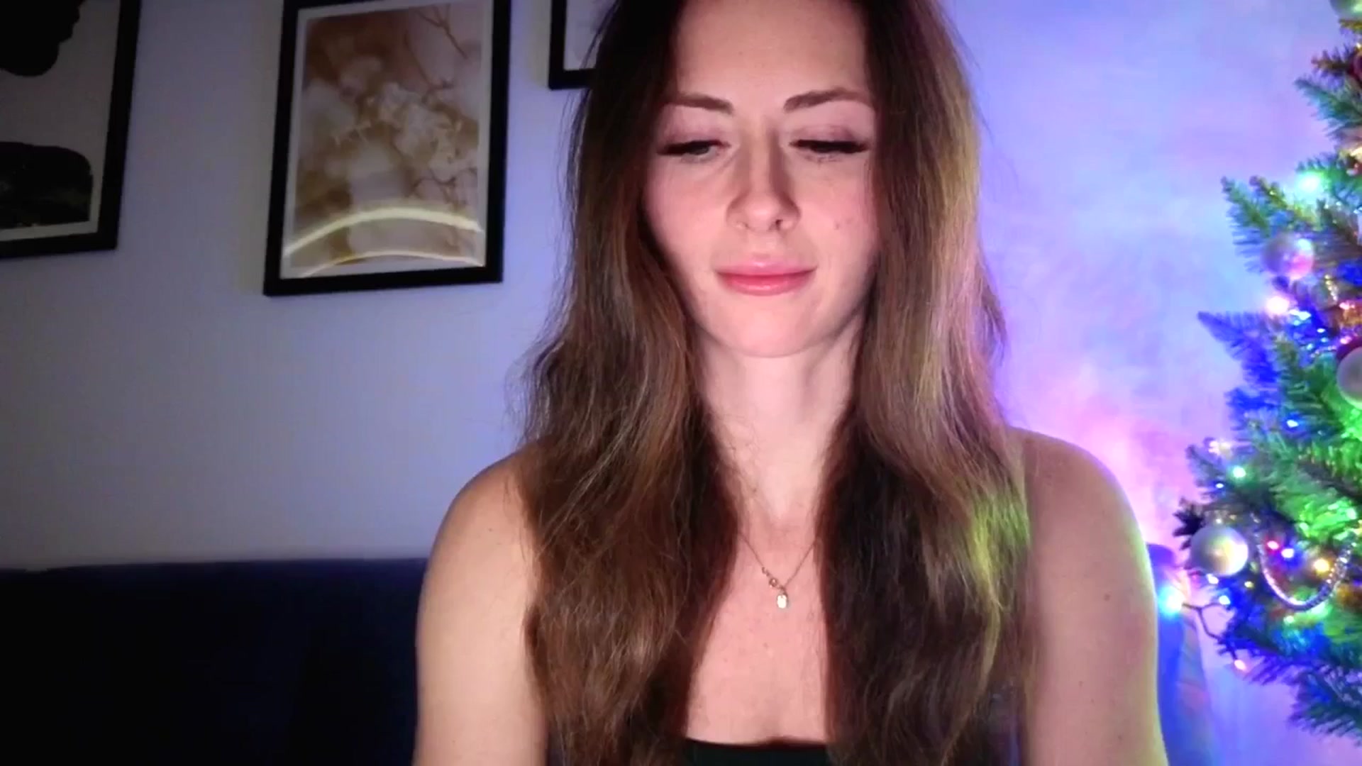 Gallery image thumbnail from Amber_Fry's myfreecams stream on, 01/17/2026, 20:35 image 15 of 20