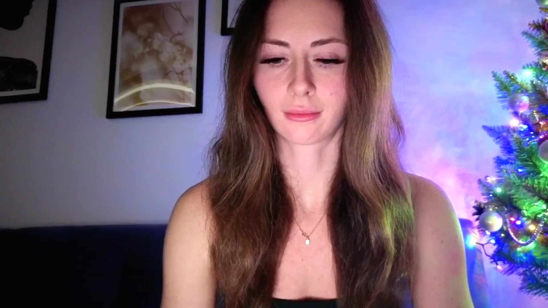 Gallery image thumbnail from Amber_Fry's myfreecams stream on, 01/17/2026, 20:35 image 20 of 20