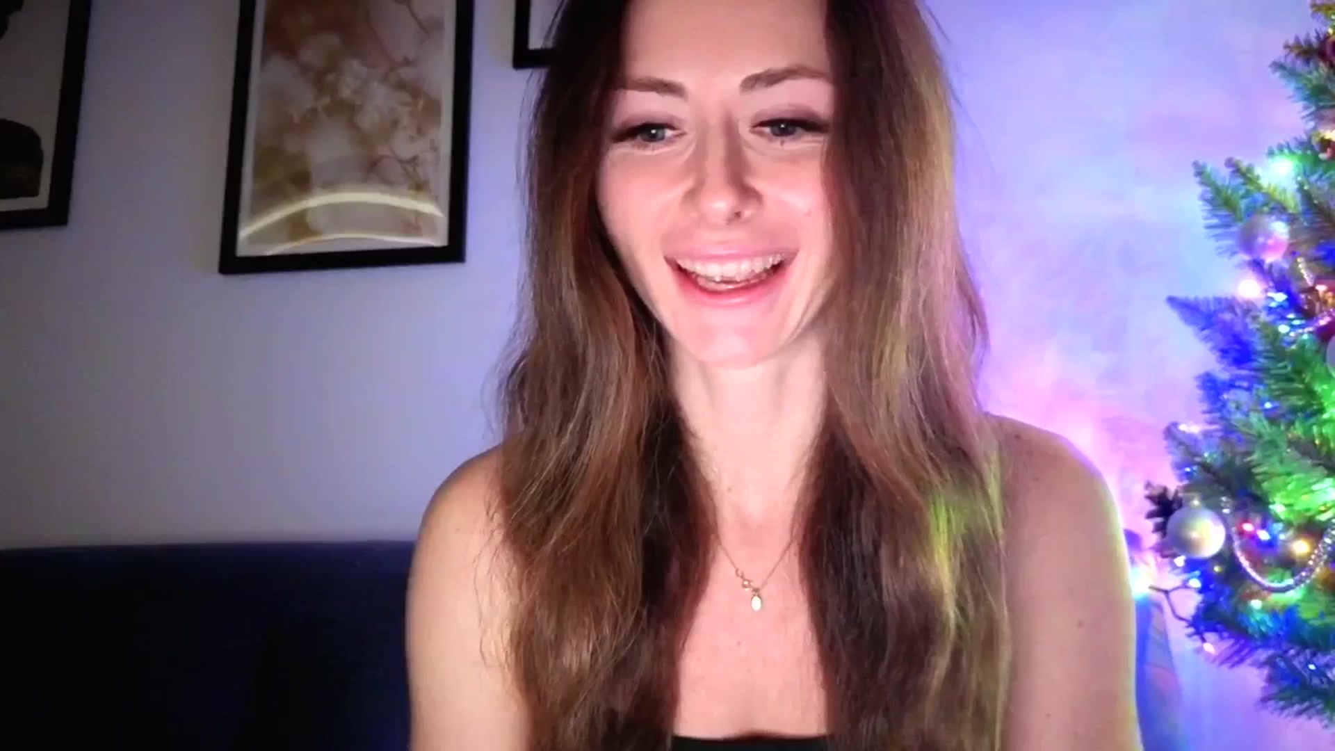 Gallery image thumbnail from Amber_Fry's myfreecams stream on, 01/17/2026, 20:35 image 9 of 20