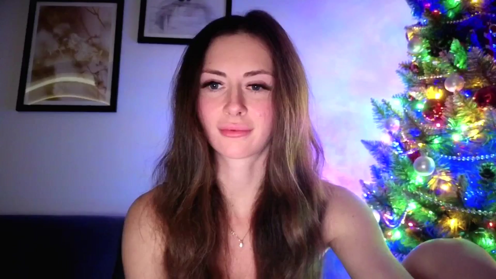 Gallery image thumbnail from Amber_Fry's myfreecams stream on, 01/17/2026, 22:30 image 15 of 20