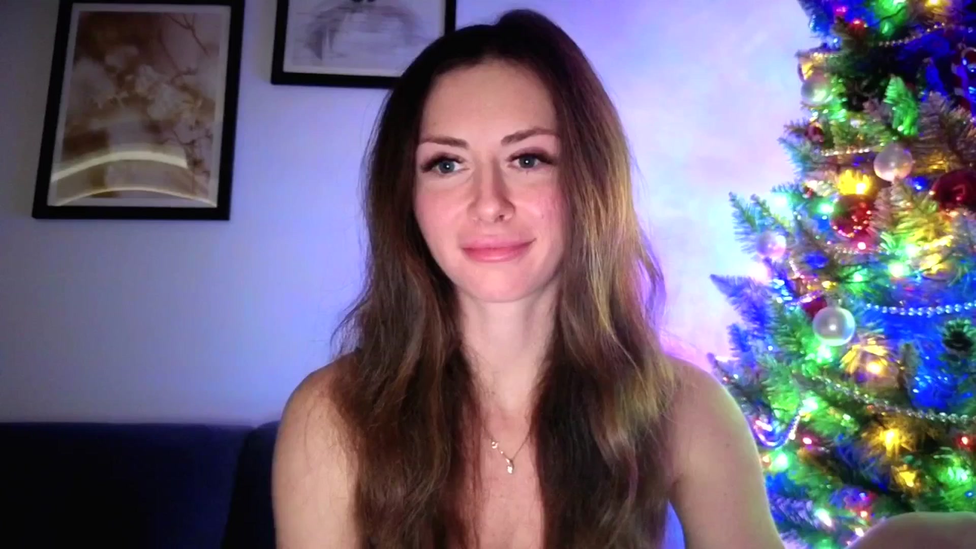 Gallery image thumbnail from Amber_Fry's myfreecams stream on, 01/17/2026, 22:30 image 6 of 20