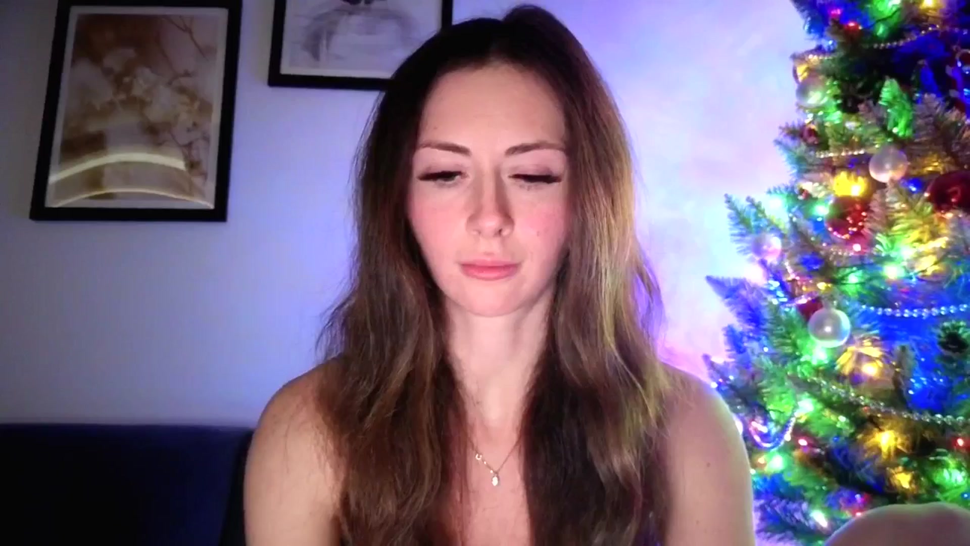 Gallery image thumbnail from Amber_Fry's myfreecams stream on, 01/17/2026, 22:30 image 4 of 20