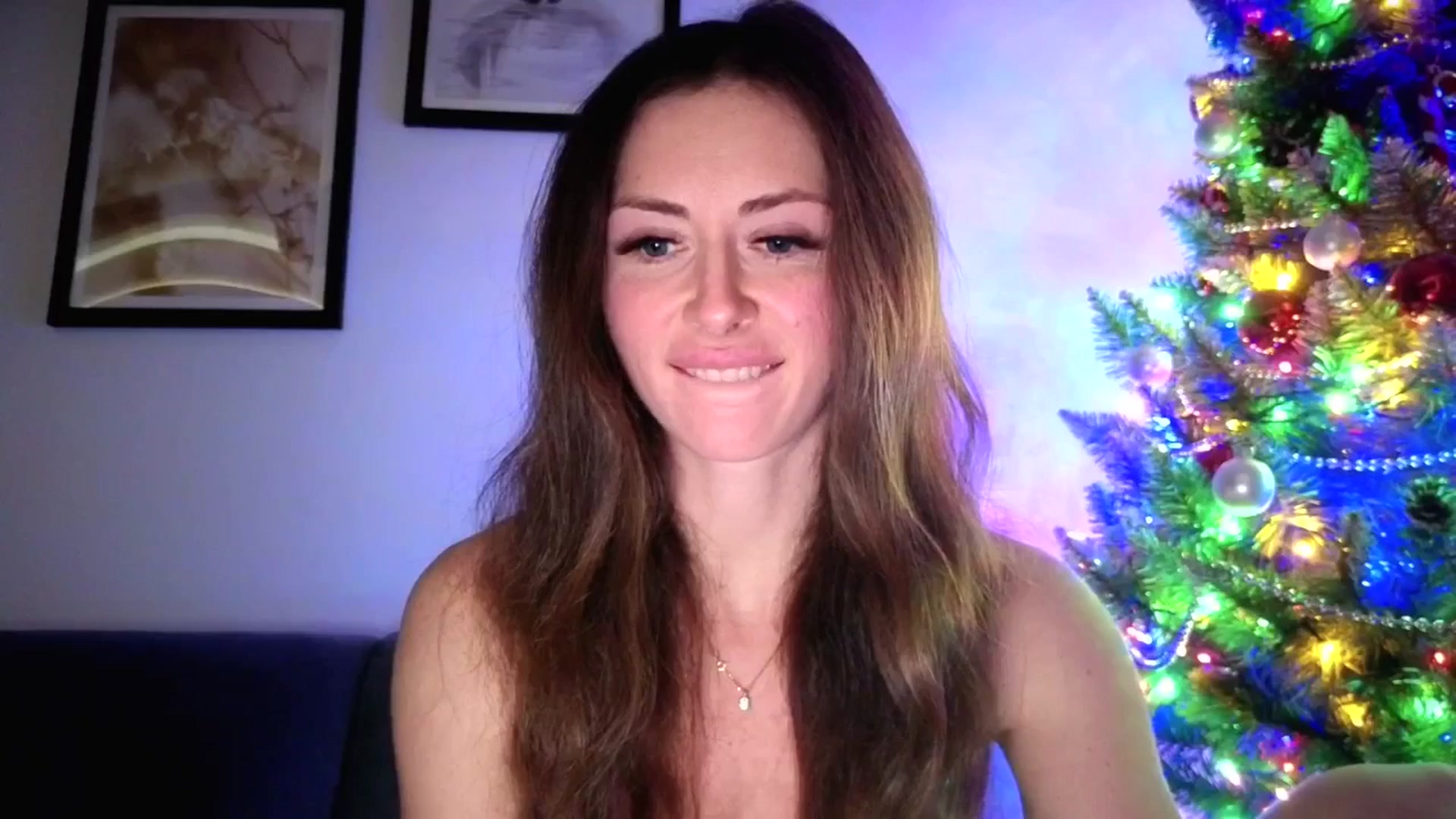 Gallery image thumbnail from Amber_Fry's myfreecams stream on, 01/17/2026, 22:30 image 7 of 20