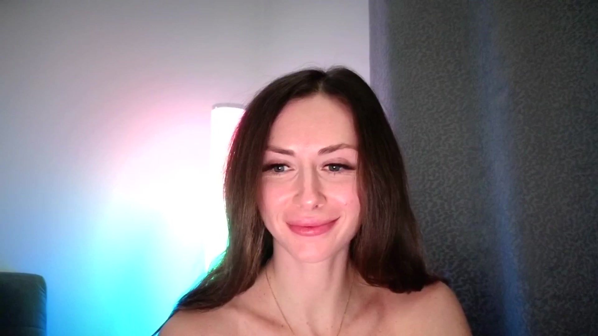 Gallery image thumbnail from Amber_Fry's myfreecams stream on, 01/18/2026, 21:24 image 7 of 20