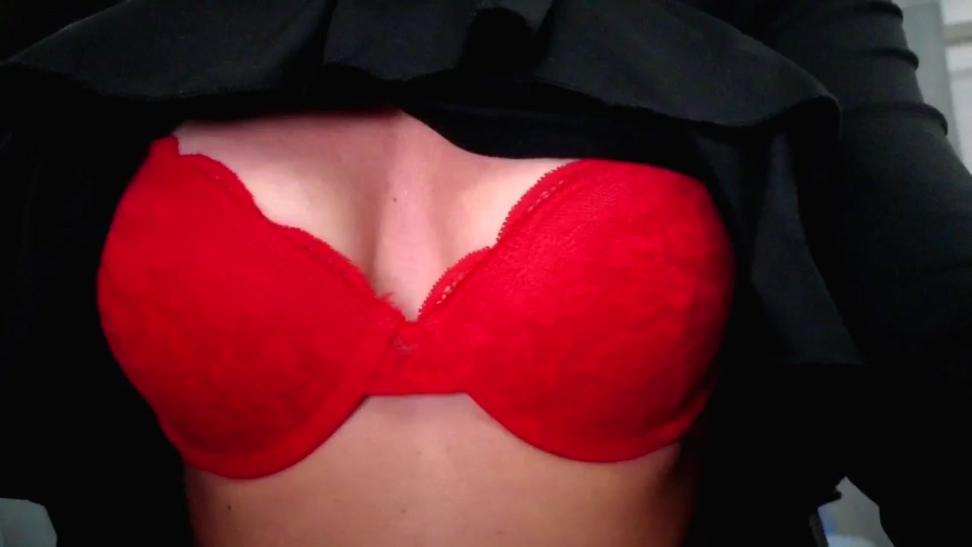 Gallery image thumbnail from Amber_Fry's myfreecams stream on, 02/07/2026, 21:55 image 9 of 20