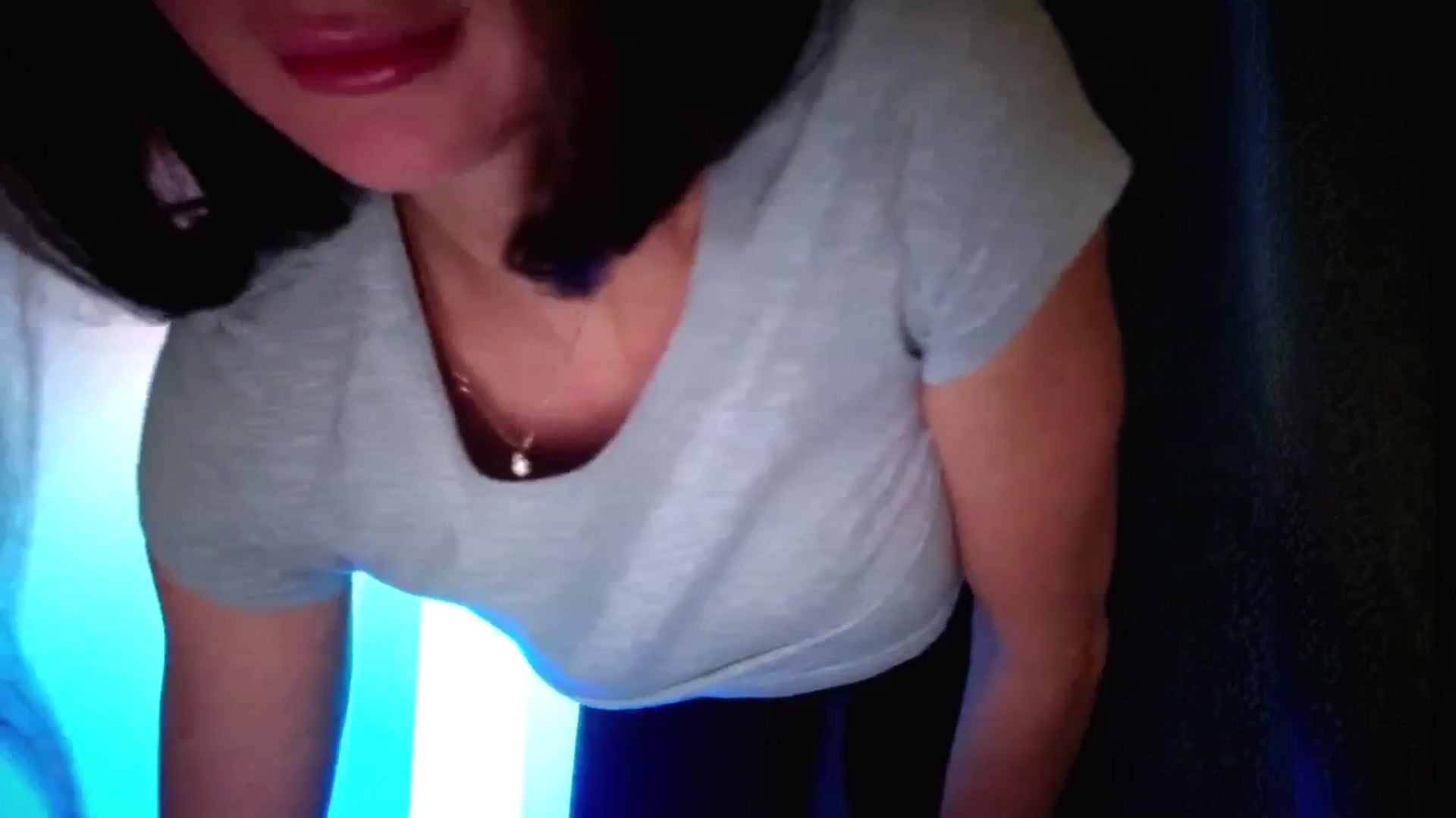 Gallery image thumbnail from Amber_Fry's myfreecams stream on, 02/17/2026, 20:16 image 15 of 20