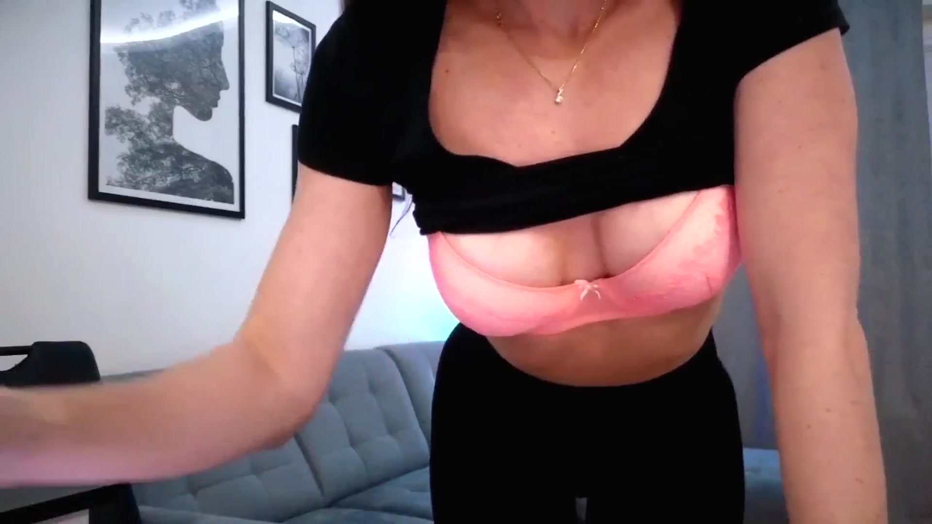 Gallery image thumbnail from Amber_Fry's myfreecams stream on, 02/24/2026, 16:28 image 16 of 20