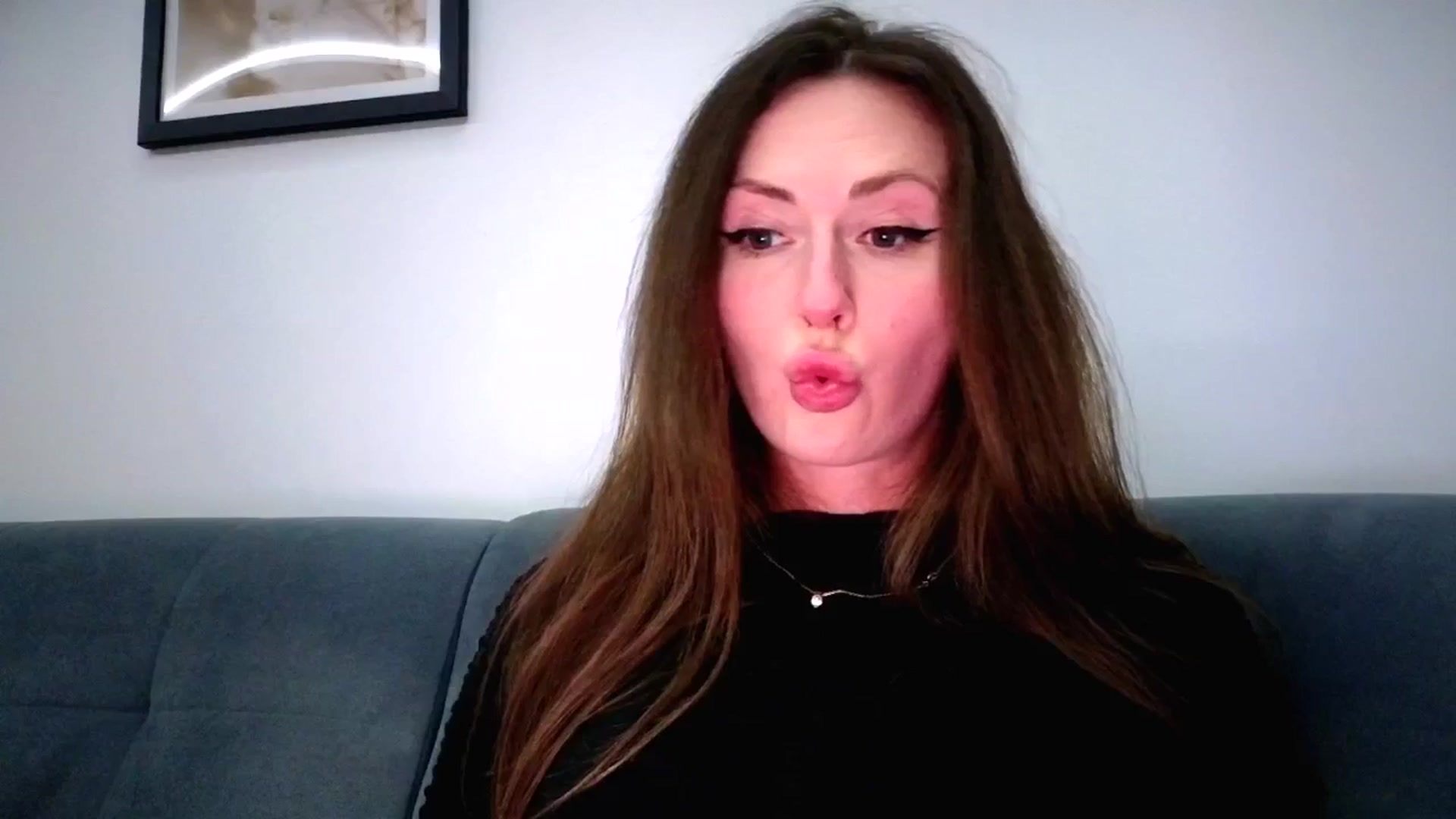Gallery image thumbnail from Amber_Fry's myfreecams stream on, 03/08/2026, 22:12 image 12 of 20