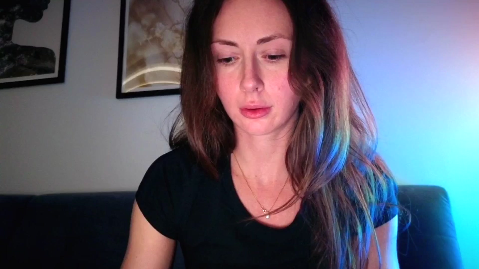 Gallery image thumbnail from Amber_Fry's myfreecams stream on, 03/09/2026, 23:07 image 18 of 20