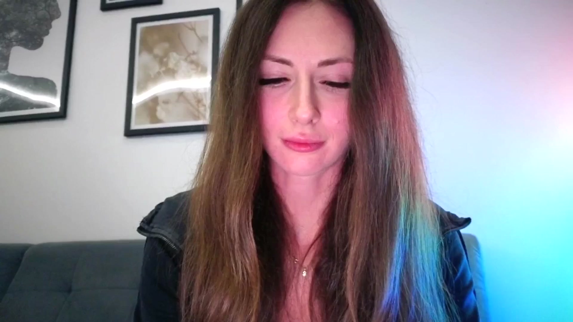 Gallery image thumbnail from Amber_Fry's myfreecams stream on, 03/21/2026, 23:15 image 3 of 20