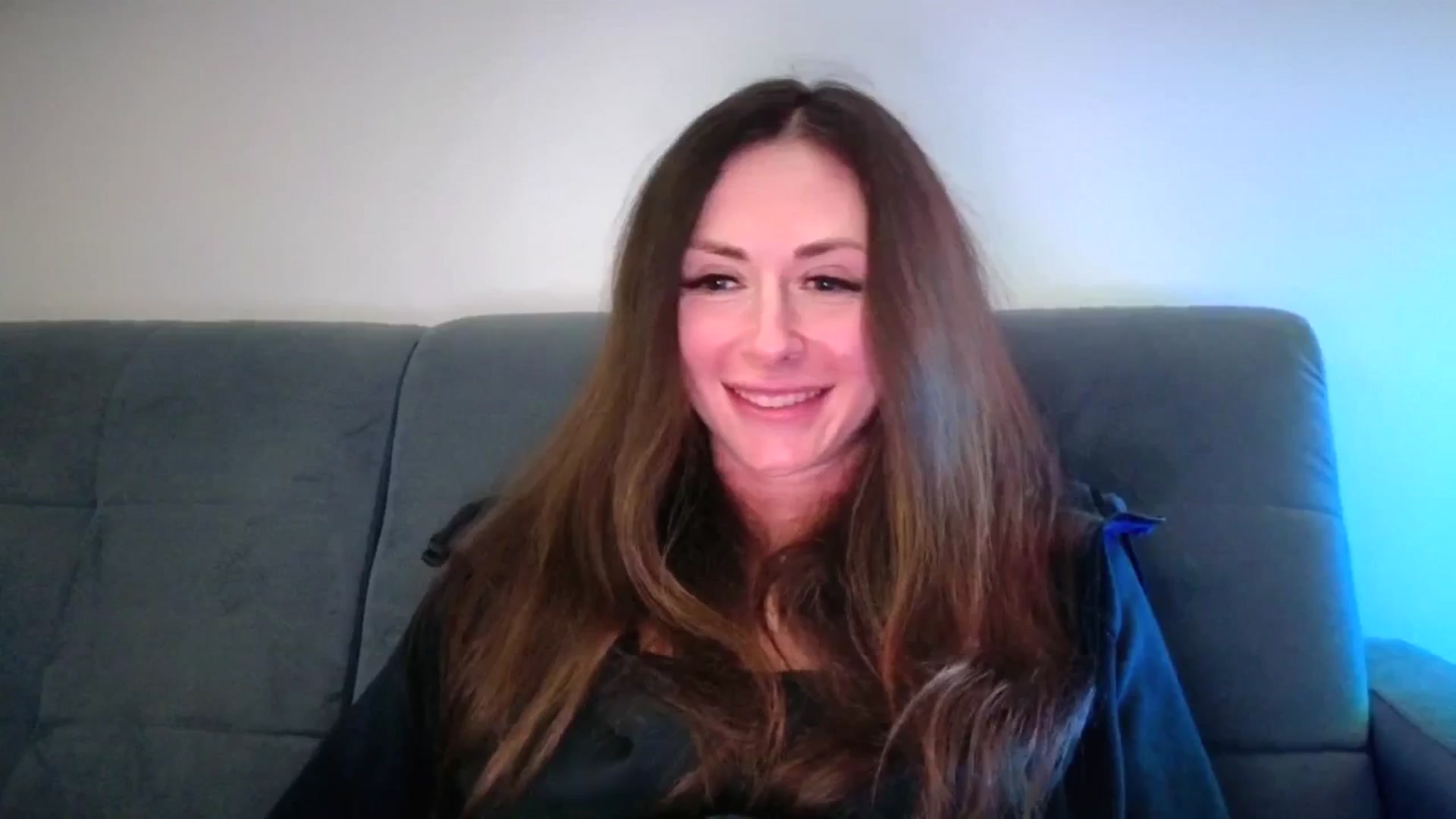 Gallery image thumbnail from Amber_Fry's myfreecams stream on, 03/21/2026, 23:15 image 15 of 20