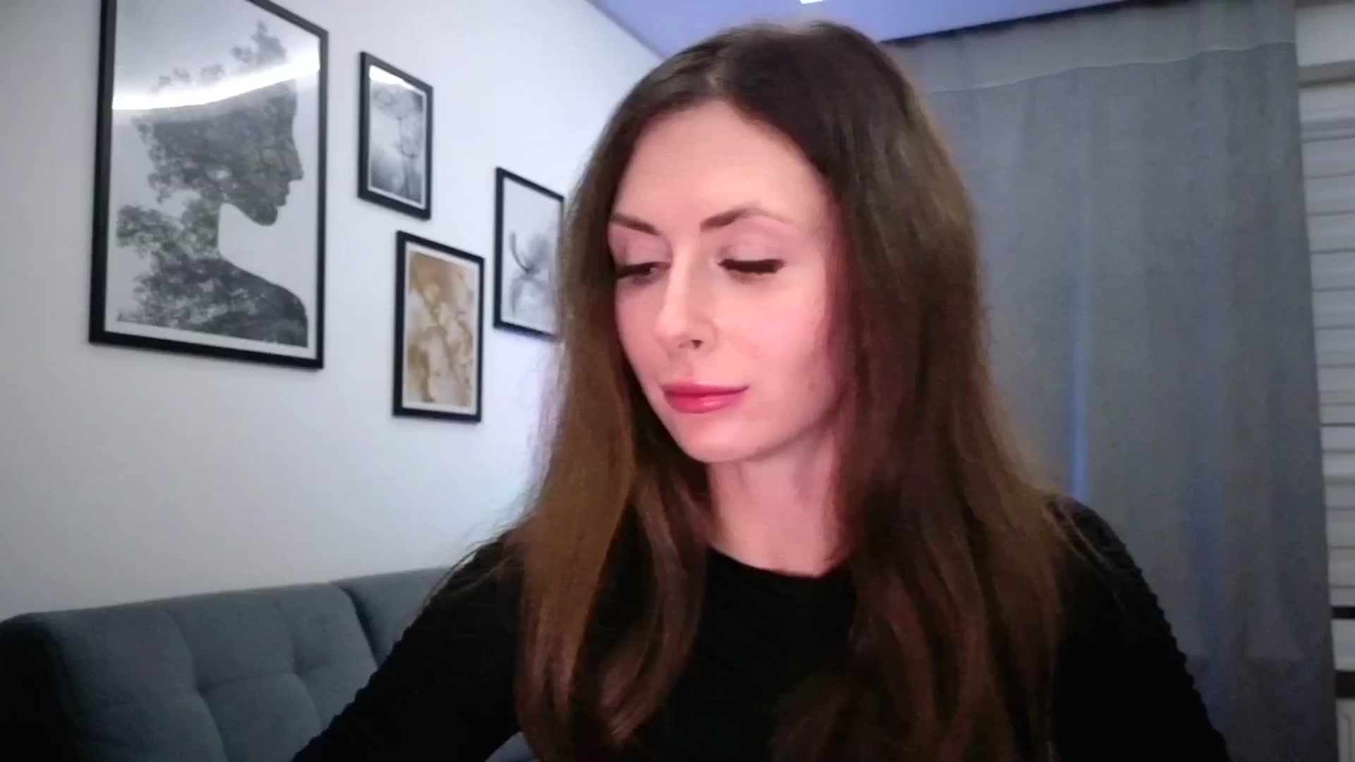 Gallery image thumbnail from Amber_Fry's myfreecams stream on, 03/27/2026, 21:45 image 18 of 20