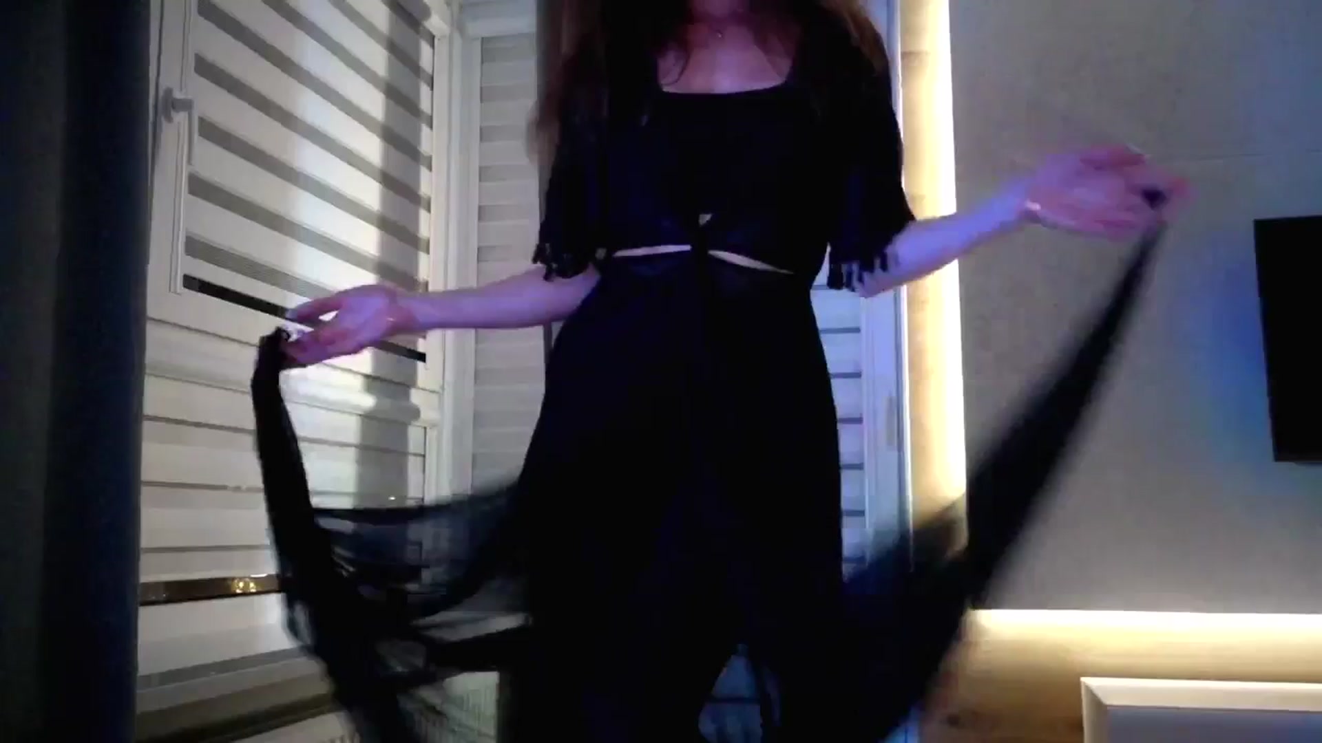 Gallery image thumbnail from Amber_Fry's myfreecams stream on, 03/29/2026, 21:03 image 15 of 20