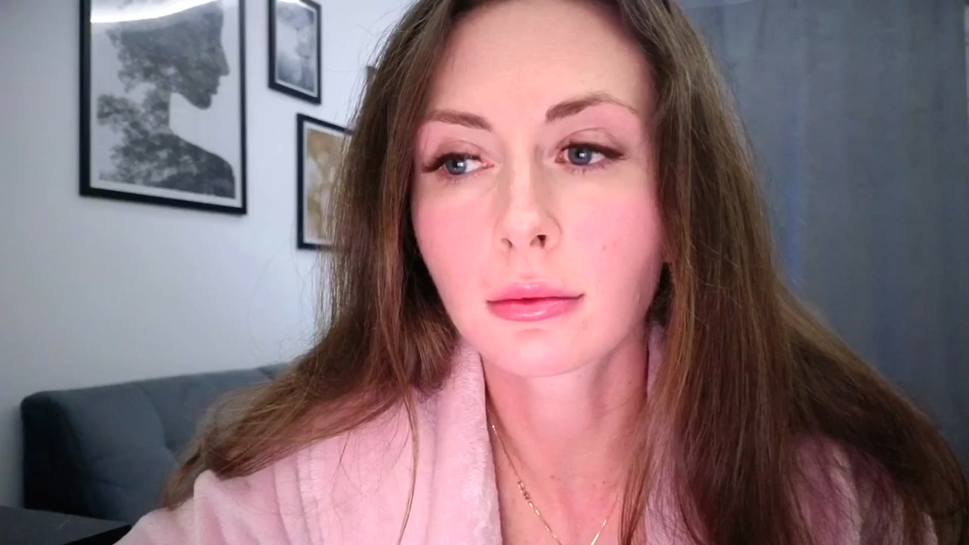 Gallery image thumbnail from Amber_Fry's myfreecams stream on, 03/31/2026, 19:41 image 2 of 20
