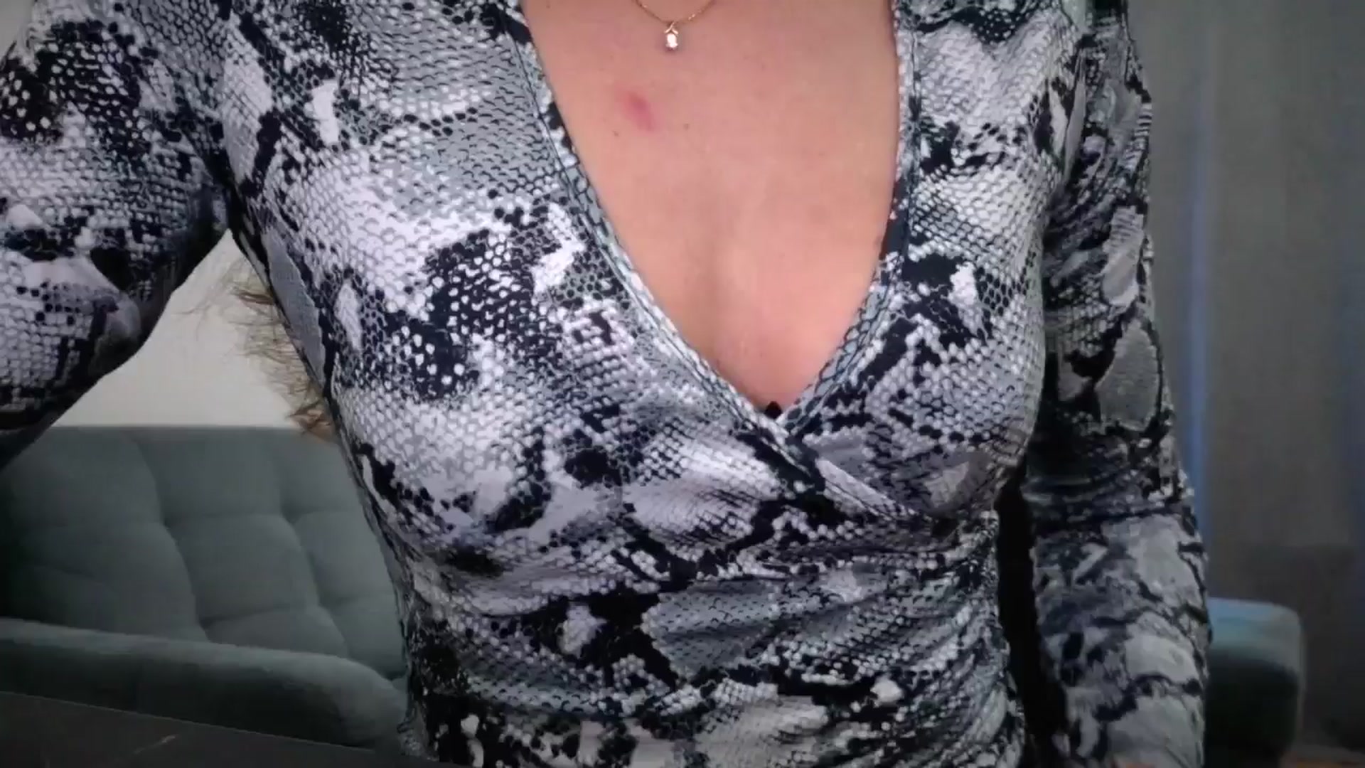 Gallery image thumbnail from Amber_Fry's myfreecams stream on, 04/06/2026, 19:09 image 9 of 20