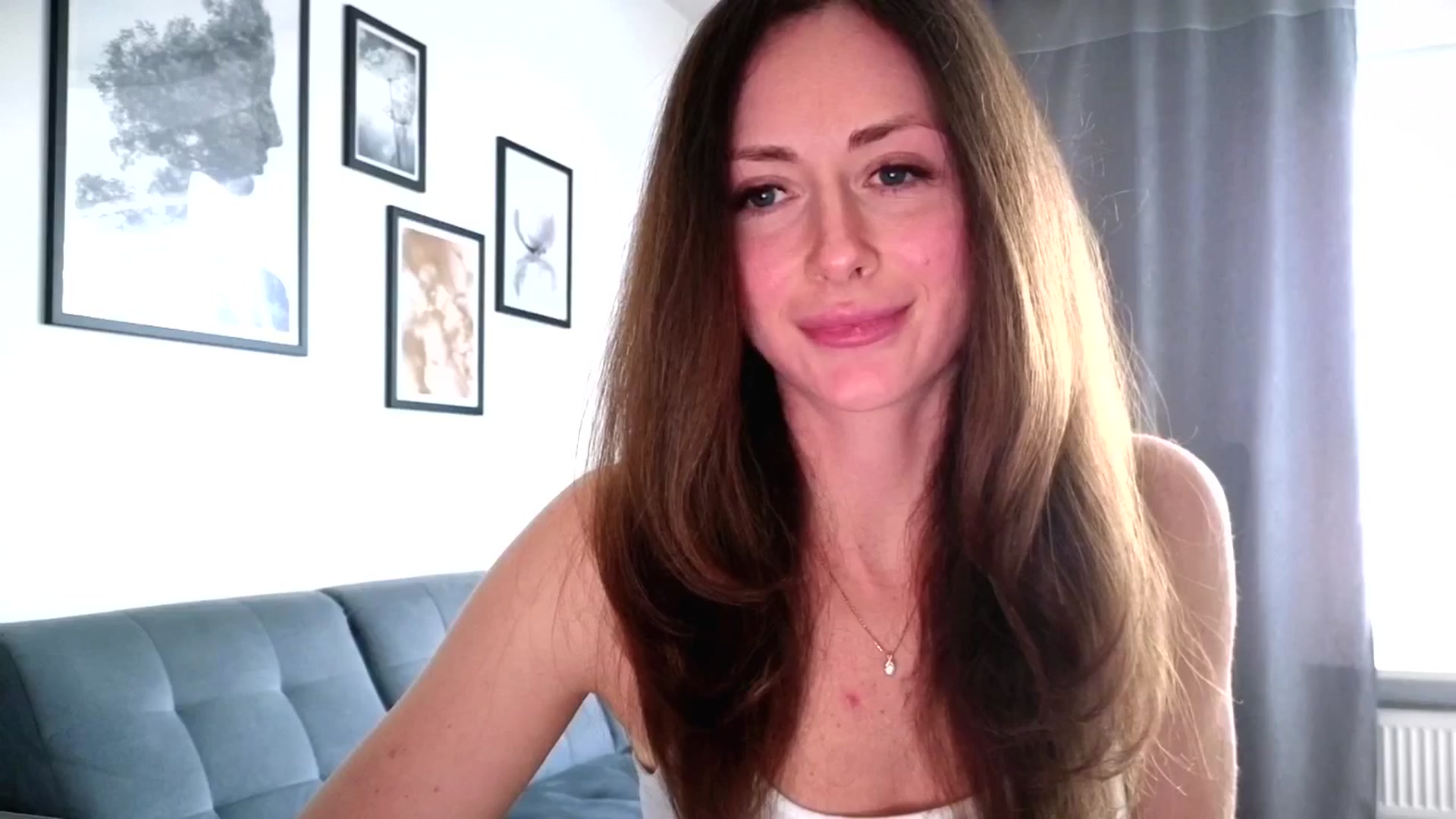 Gallery image thumbnail from Amber_Fry's myfreecams stream on, 04/13/2026, 15:19 image 12 of 20