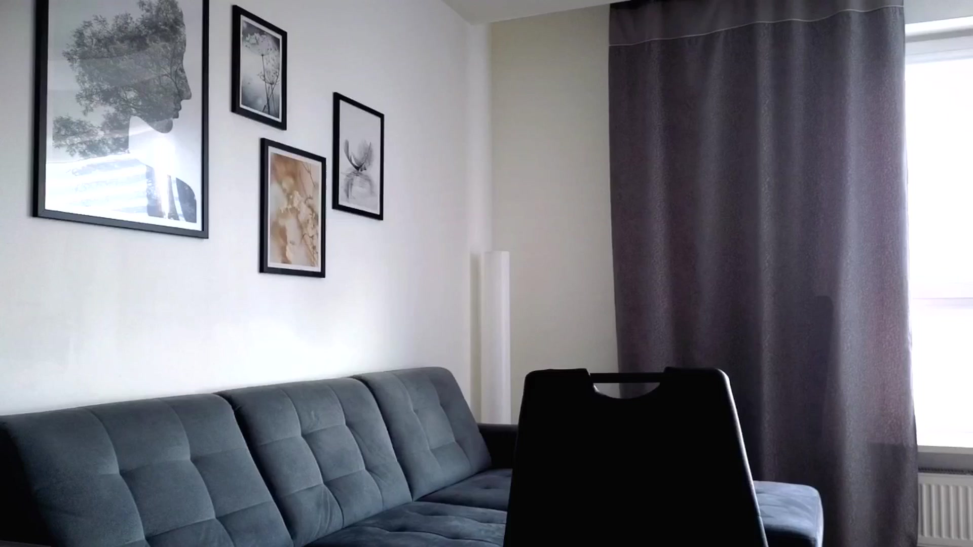 Gallery image thumbnail from Amber_Fry's myfreecams stream on, 04/13/2026, 15:19 image 10 of 20