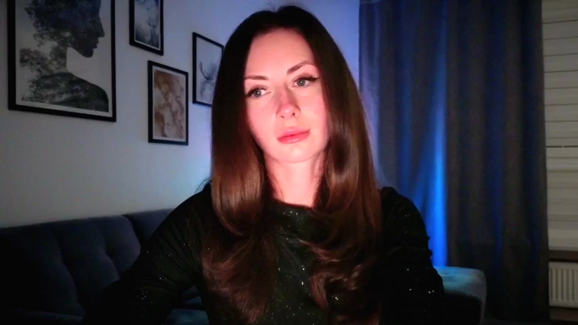 Gallery image thumbnail from Amber_Fry's myfreecams stream on, 04/18/2026, 21:22 image 16 of 20