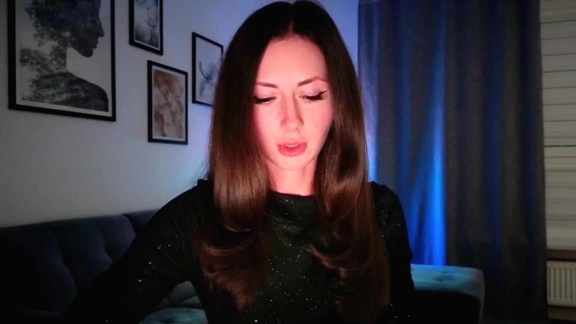Gallery image thumbnail from Amber_Fry's myfreecams stream on, 04/18/2026, 21:22 image 13 of 20