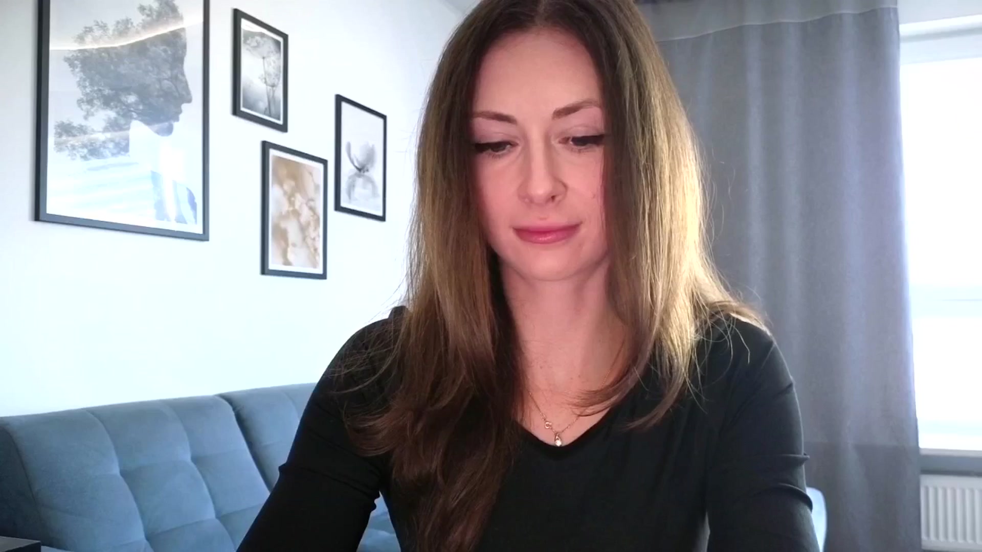Gallery image thumbnail from Amber_Fry's myfreecams stream on, 04/22/2026, 14:16 image 12 of 20