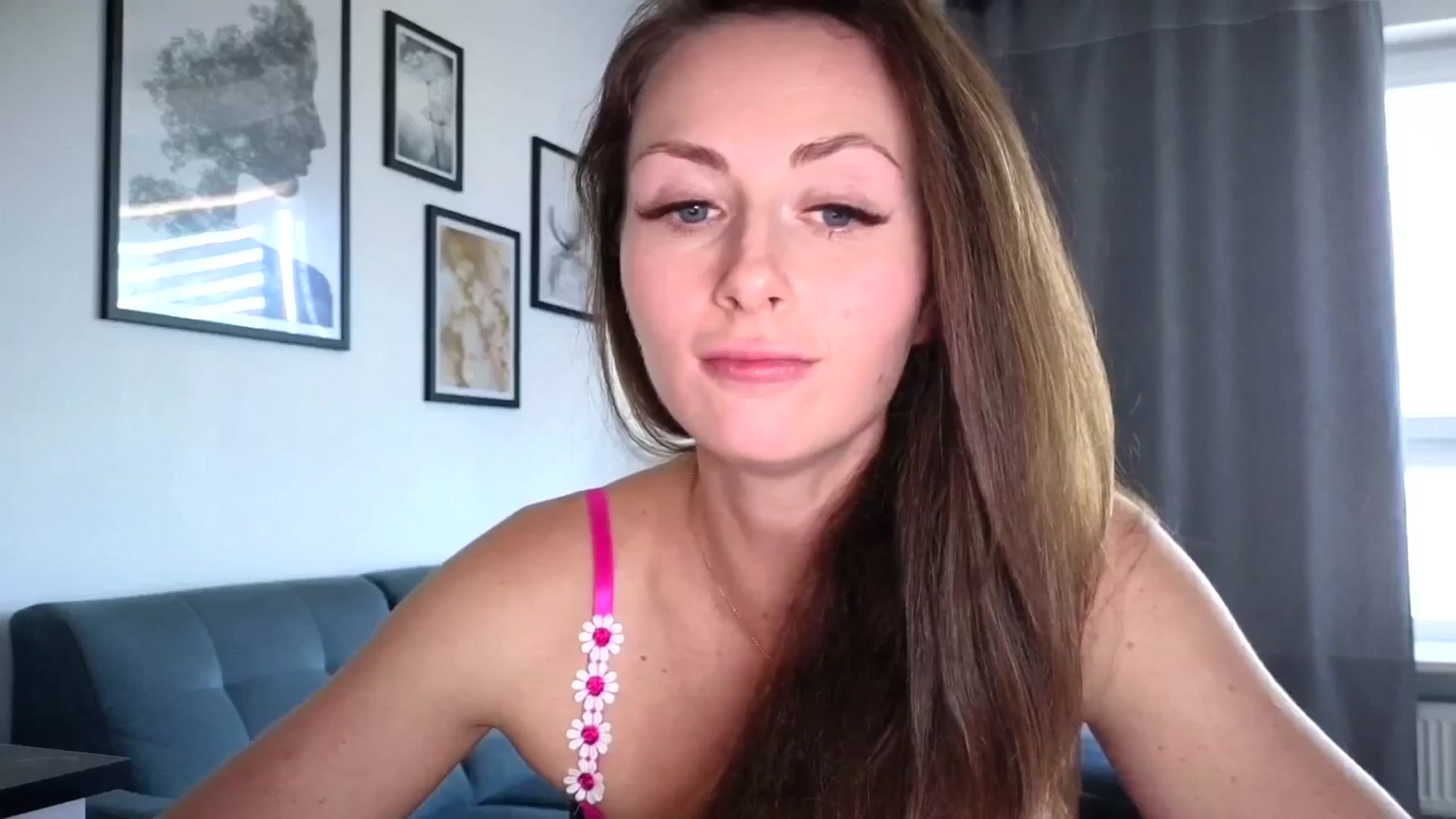 Gallery image thumbnail from Amber_Fry's myfreecams stream on, 05/03/2026, 13:25 image 19 of 20