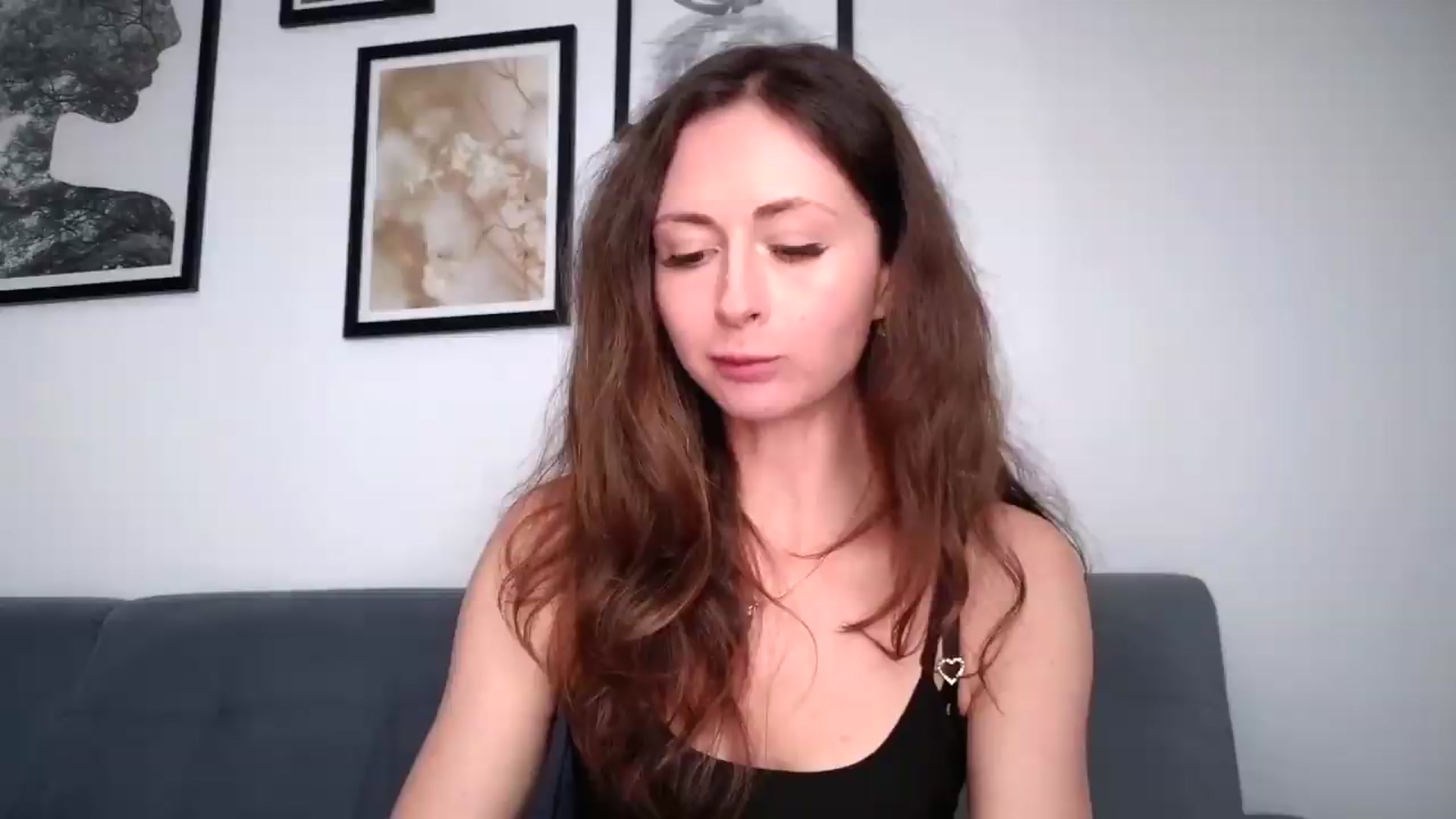 Gallery image thumbnail from Amber_Fry's myfreecams stream on, 05/13/2026, 13:48 image 11 of 20