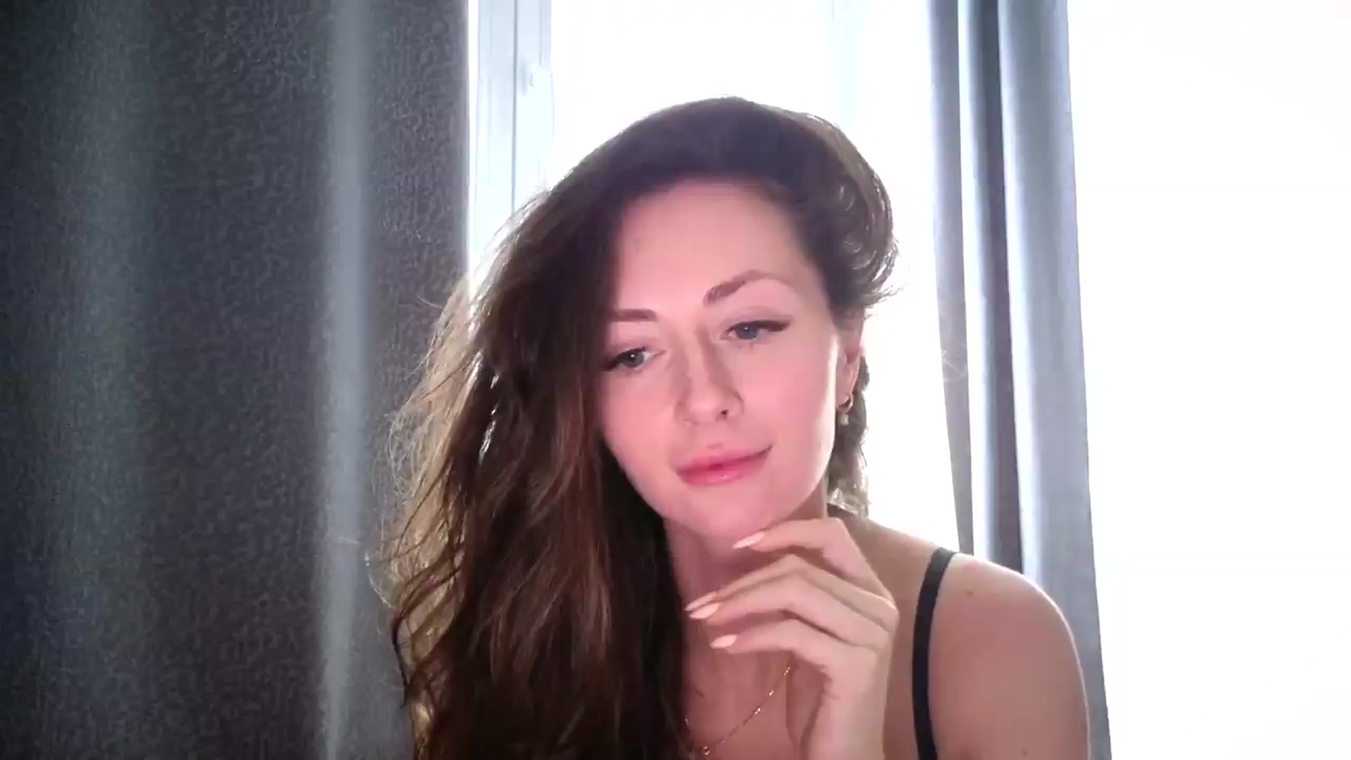 Gallery image thumbnail from Amber_Fry's myfreecams stream on, 05/13/2026, 16:38 image 12 of 20