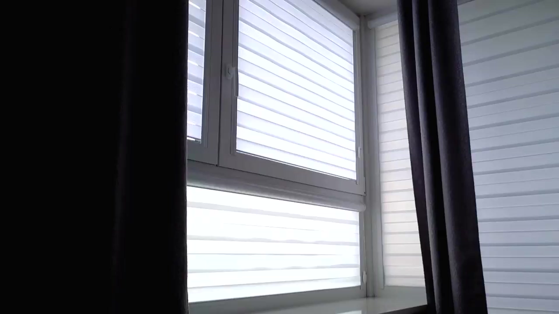 Gallery image thumbnail from Amber_Fry's myfreecams stream on, 05/17/2026, 12:16 image 20 of 20