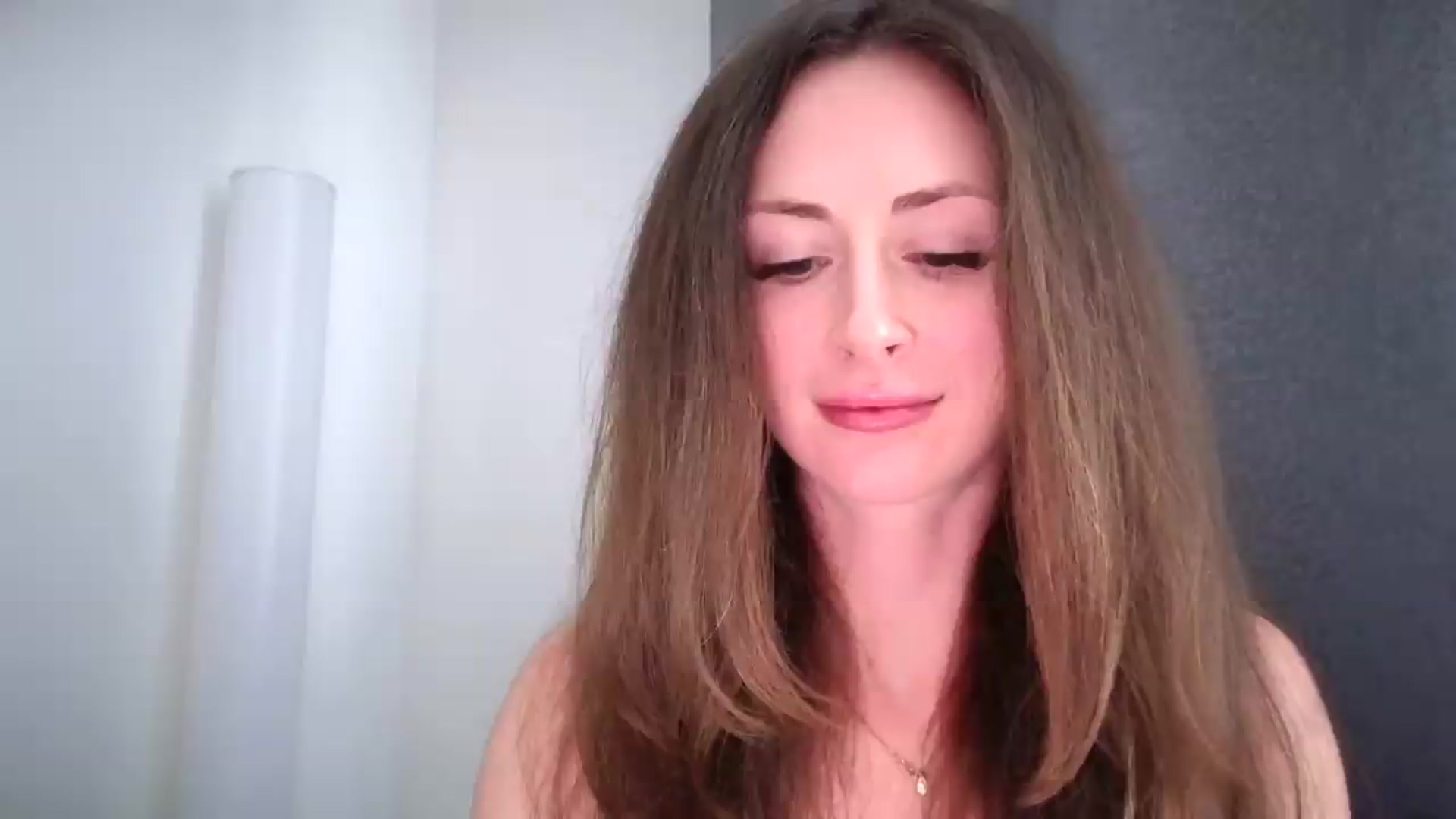 Gallery image thumbnail from Amber_Fry's myfreecams stream on, 05/17/2026, 12:16 image 2 of 20