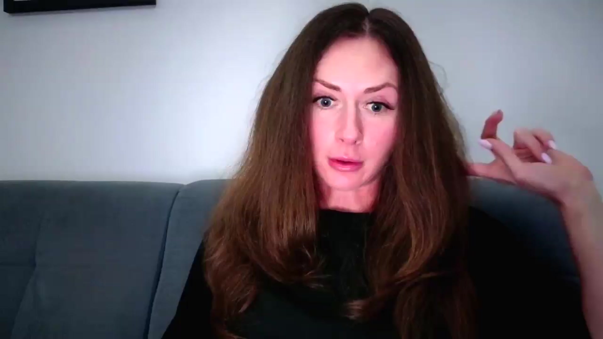 Gallery image thumbnail from Amber_Fry's myfreecams stream on, 06/10/2026, 18:17 image 18 of 20