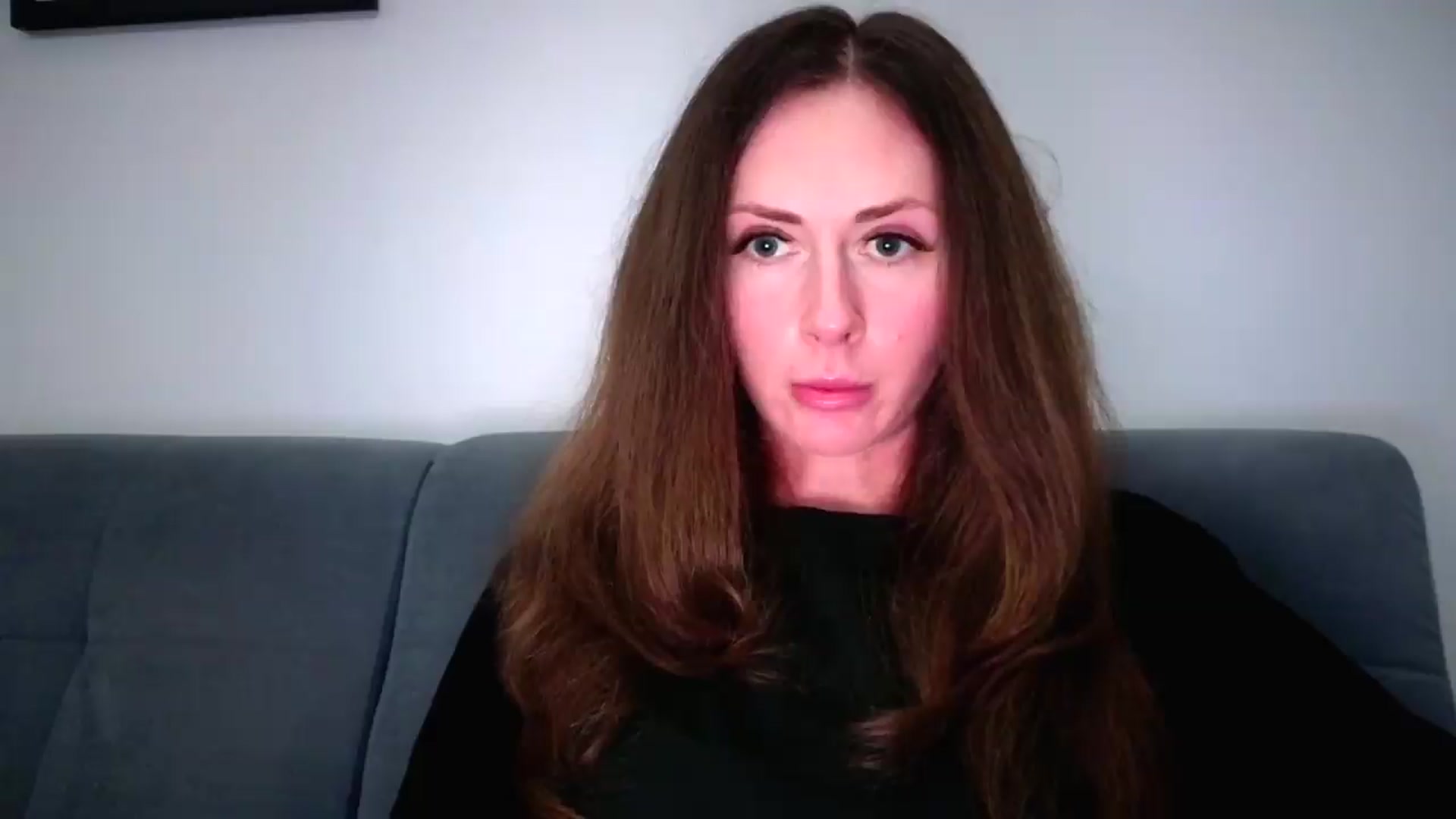 Gallery image thumbnail from Amber_Fry's myfreecams stream on, 06/10/2026, 18:17 image 19 of 20
