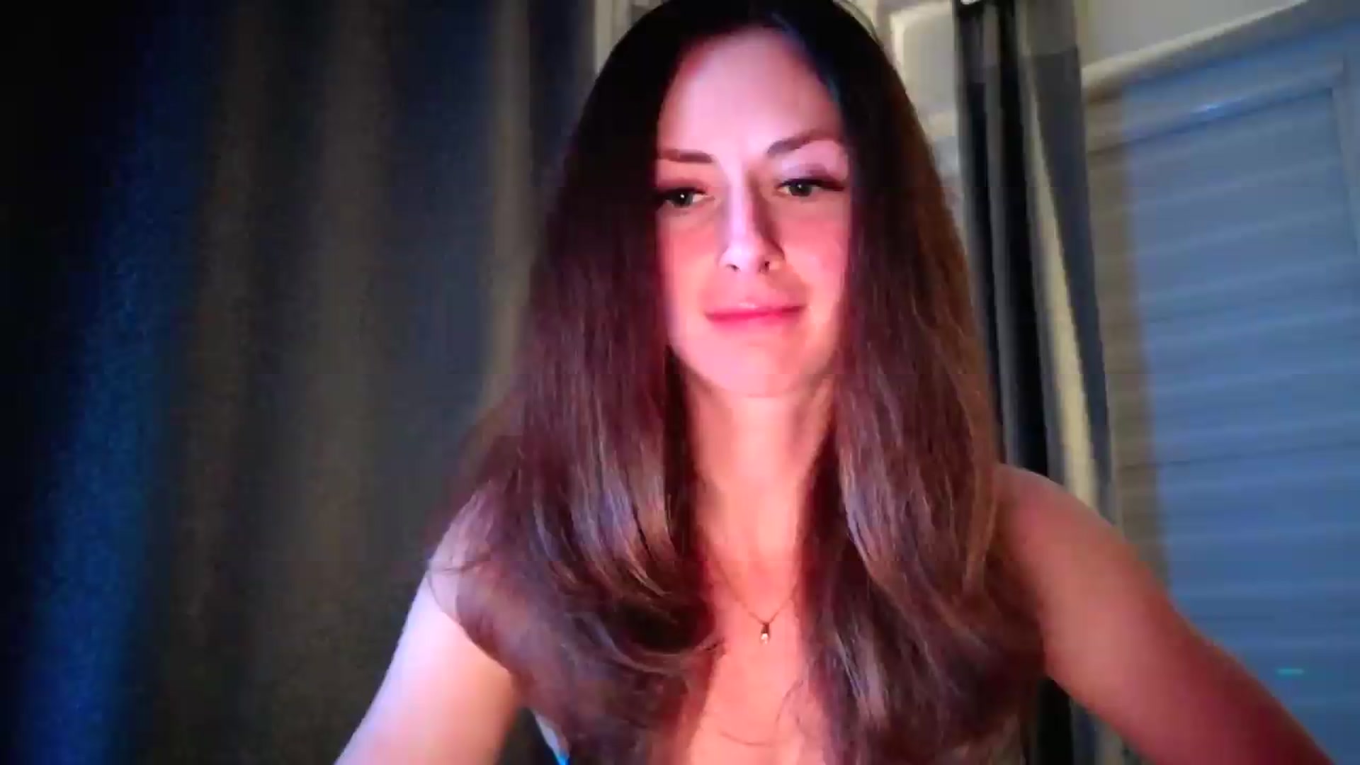 Gallery image thumbnail from Amber_Fry's myfreecams stream on, 06/10/2026, 22:39 image 10 of 20