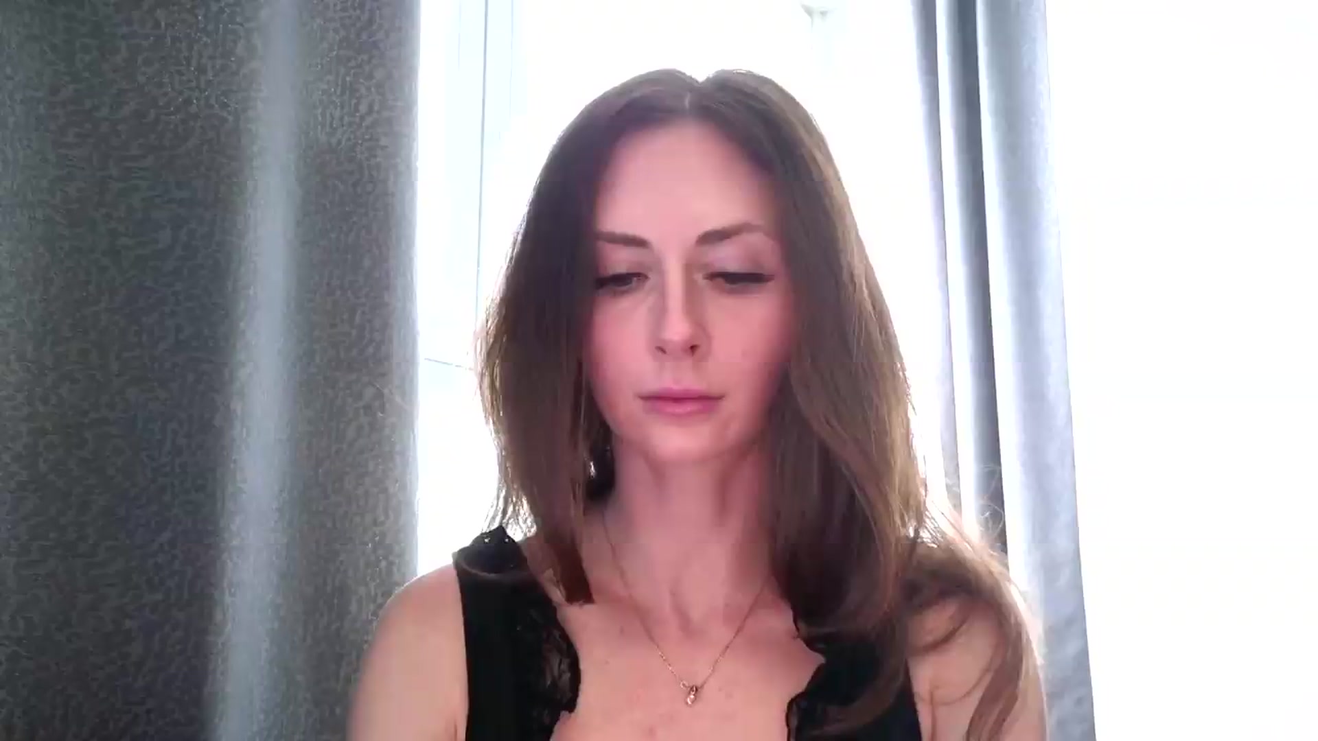 Gallery image thumbnail from Amber_Fry's myfreecams stream on, 06/12/2026, 13:56 image 19 of 20