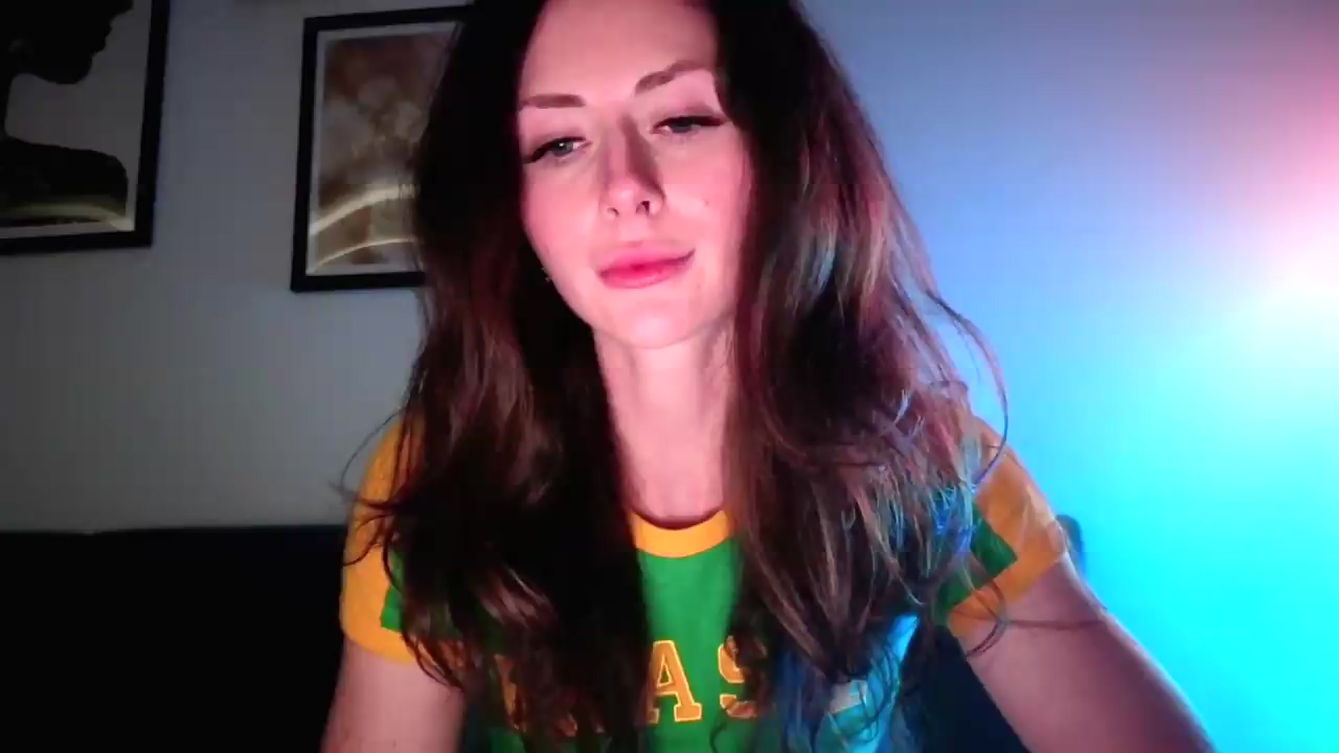 Gallery image thumbnail from Amber_Fry's myfreecams stream on, 06/12/2026, 23:48 image 11 of 20