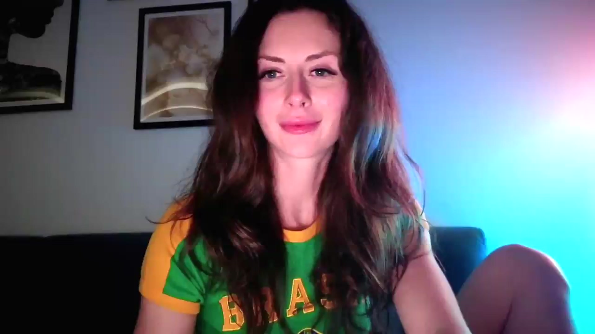 Gallery image thumbnail from Amber_Fry's myfreecams stream on, 06/12/2026, 23:48 image 12 of 20