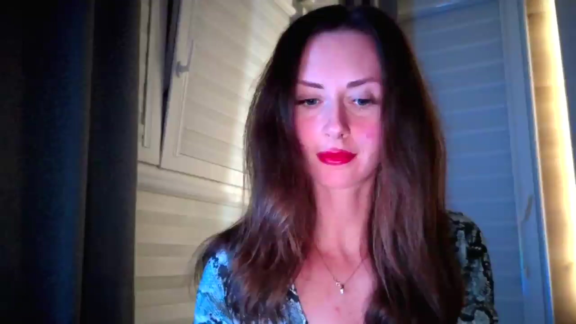 Gallery image thumbnail from Amber_Fry's myfreecams stream on, 07/10/2026, 21:53 image 4 of 20