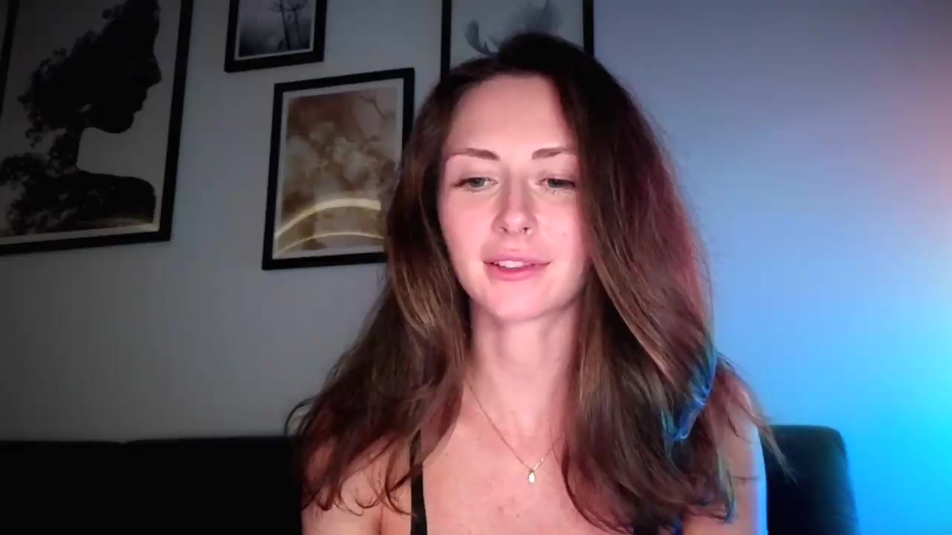 Gallery image thumbnail from Amber_Fry's myfreecams stream on, 07/11/2026, 20:41 image 15 of 20