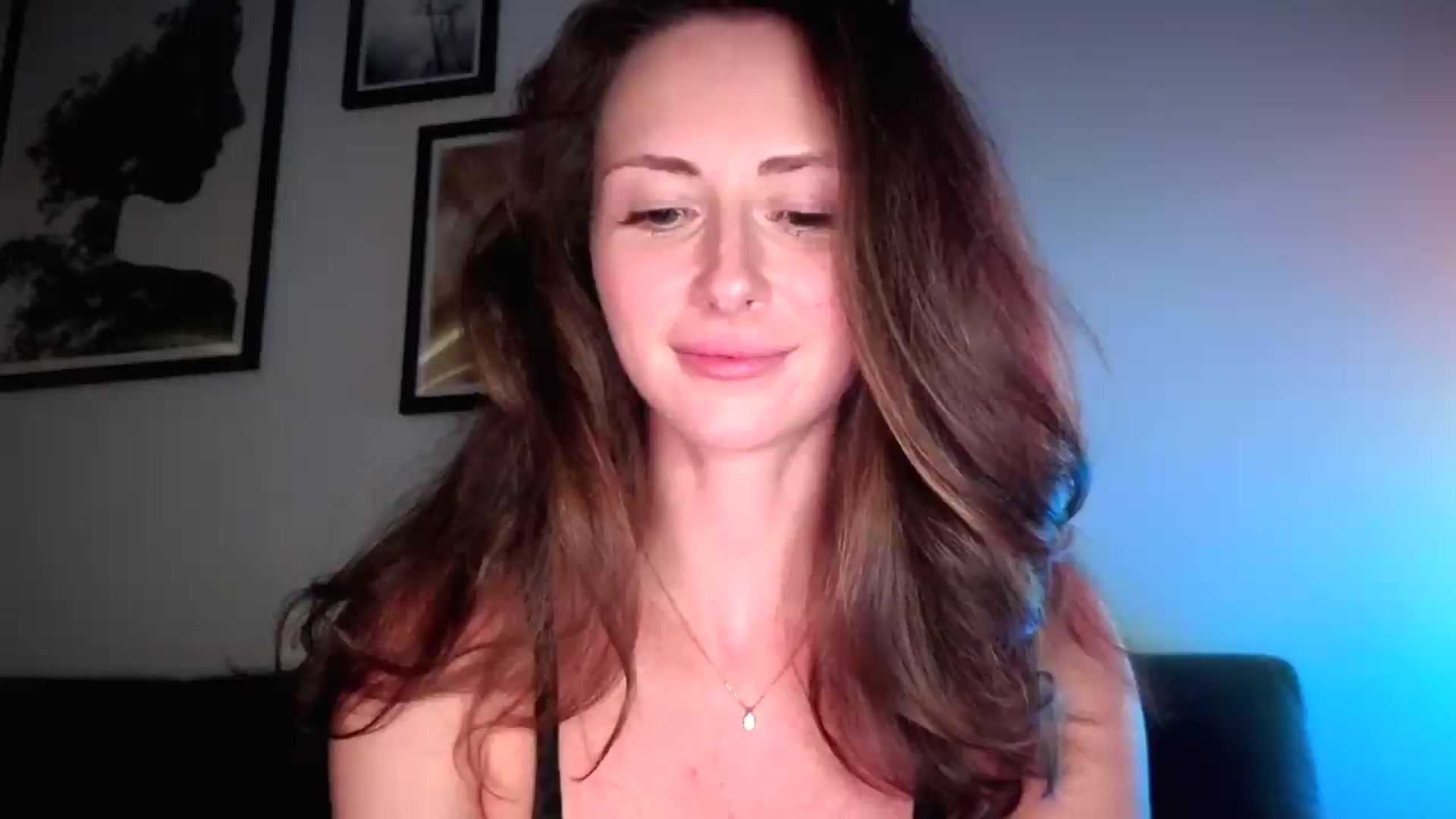 Gallery image thumbnail from Amber_Fry's myfreecams stream on, 07/11/2026, 20:41 image 7 of 20