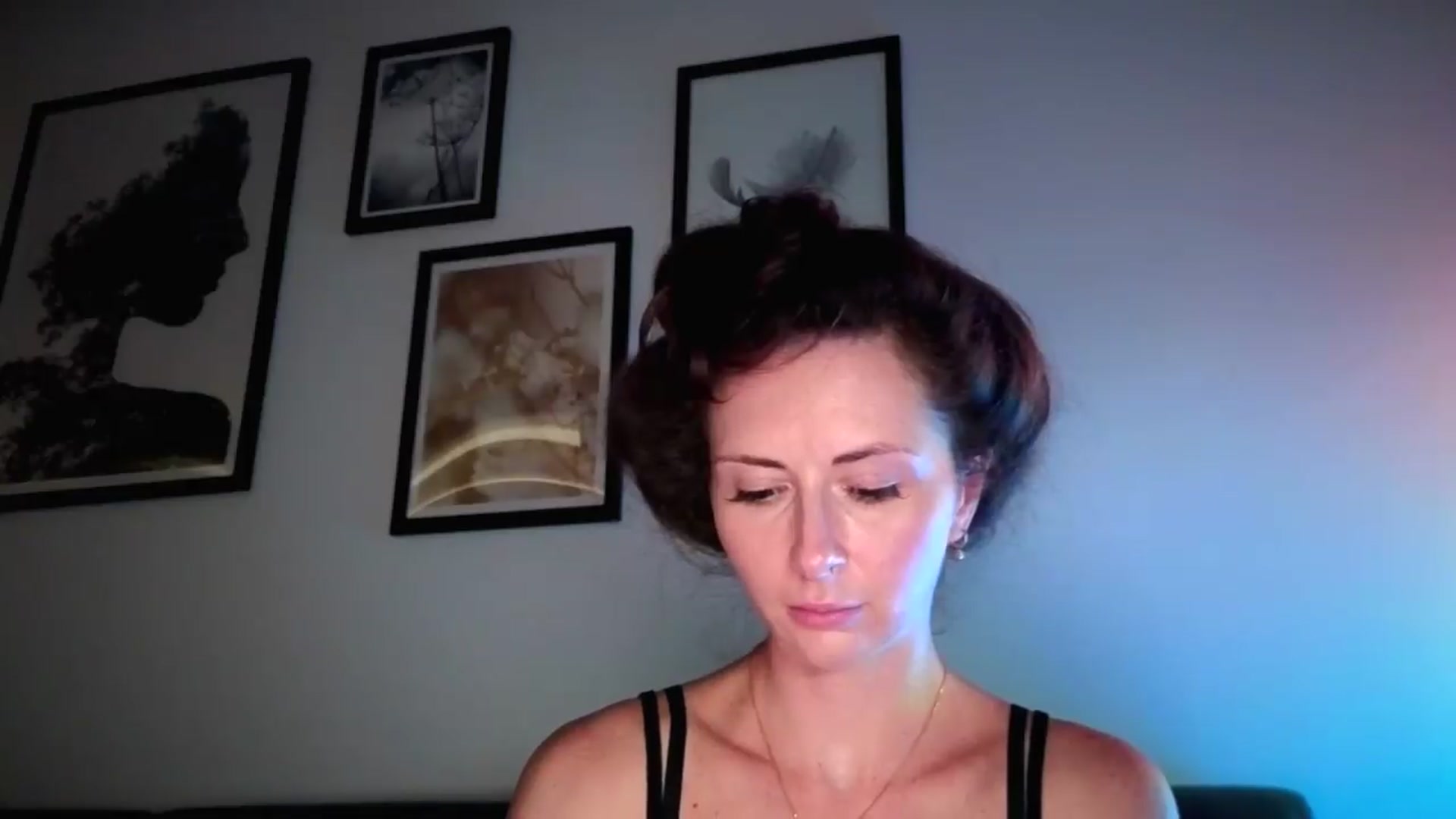 Gallery image thumbnail from Amber_Fry's myfreecams stream on, 07/11/2026, 22:44 image 5 of 20