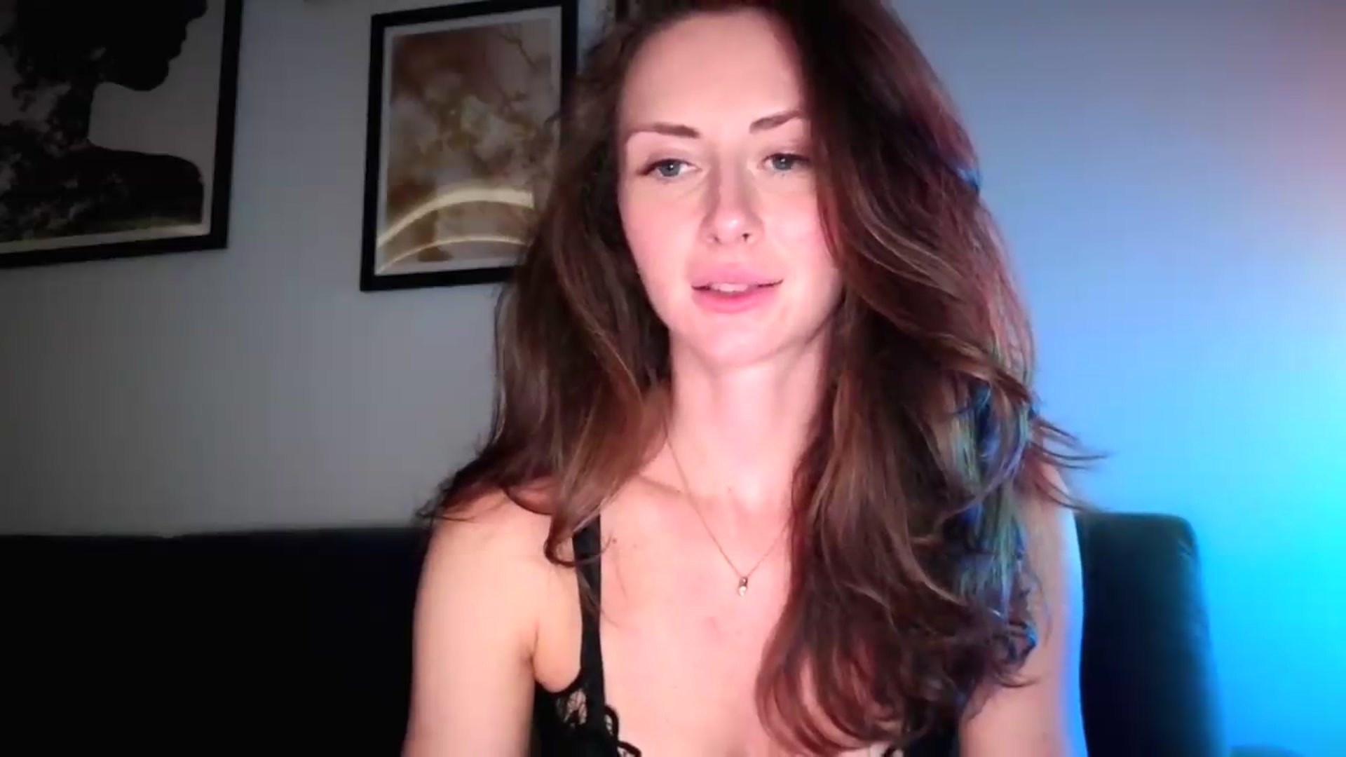 Gallery image thumbnail from Amber_Fry's myfreecams stream on, 07/11/2026, 22:44 image 7 of 20