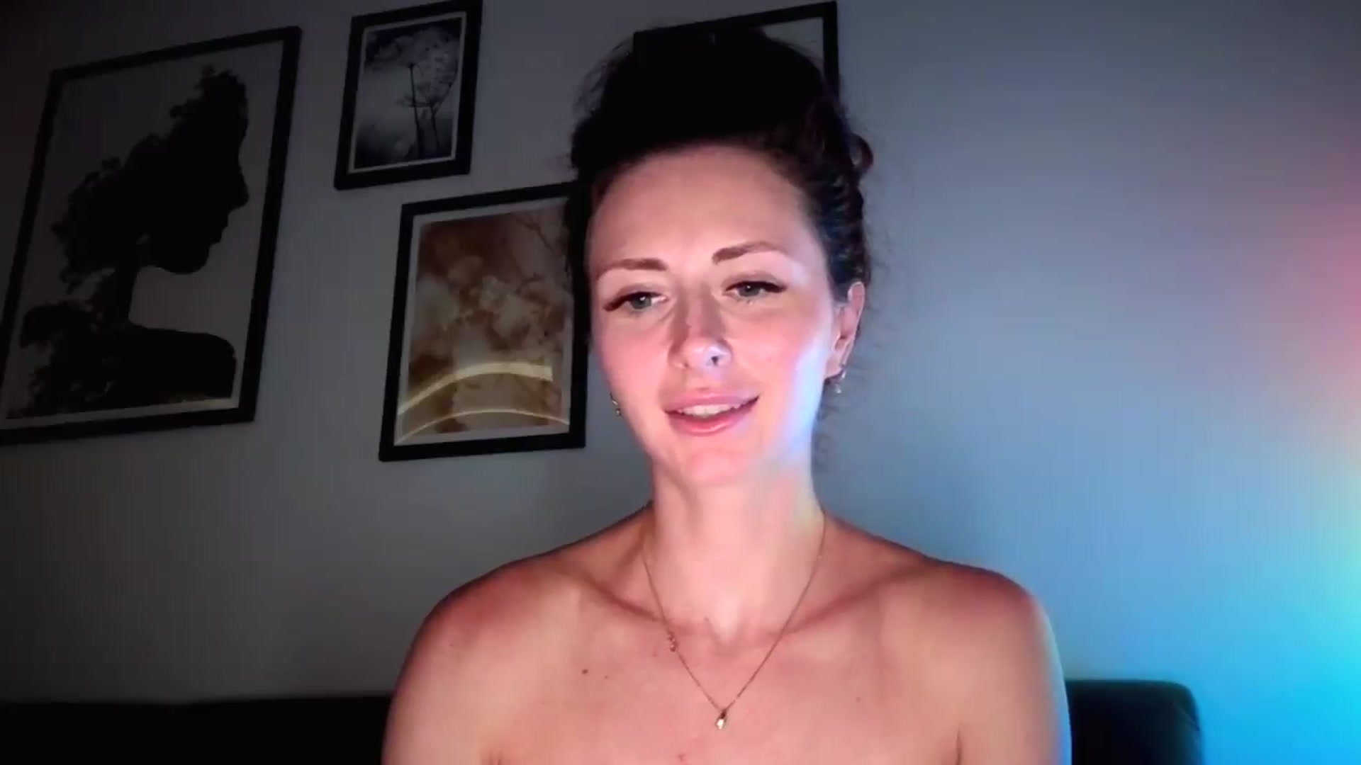 Gallery image thumbnail from Amber_Fry's myfreecams stream on, 07/18/2026, 21:02 image 20 of 20