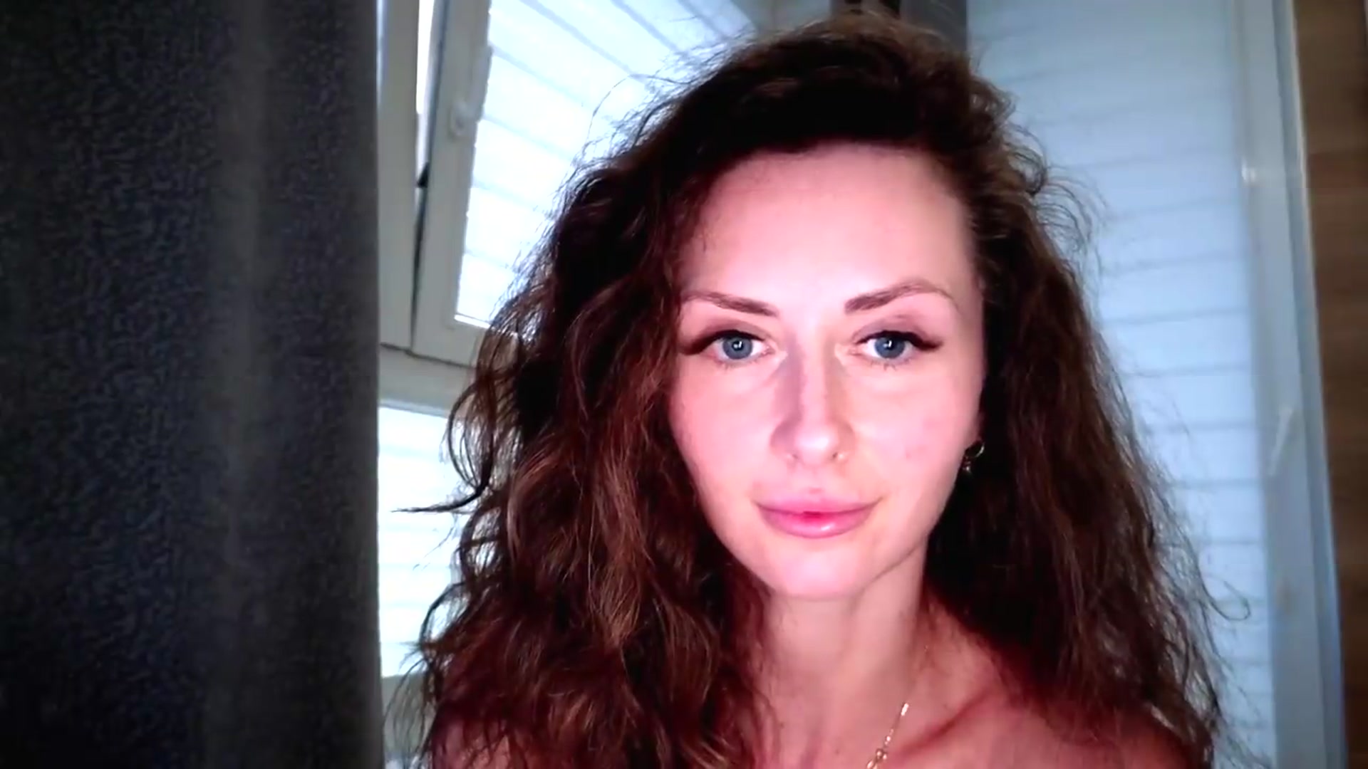 Gallery image thumbnail from Amber_Fry's myfreecams stream on, 07/19/2026, 17:51 image 9 of 20