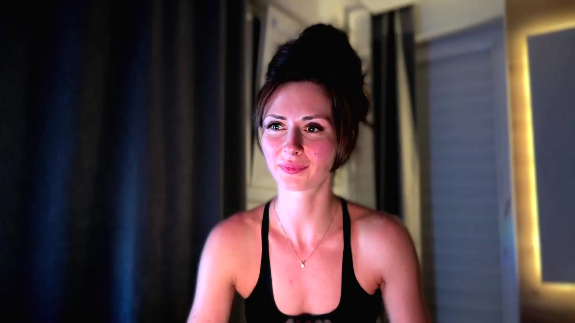 Gallery image thumbnail from Amber_Fry's myfreecams stream on, 07/30/2026, 22:23 image 1 of 20