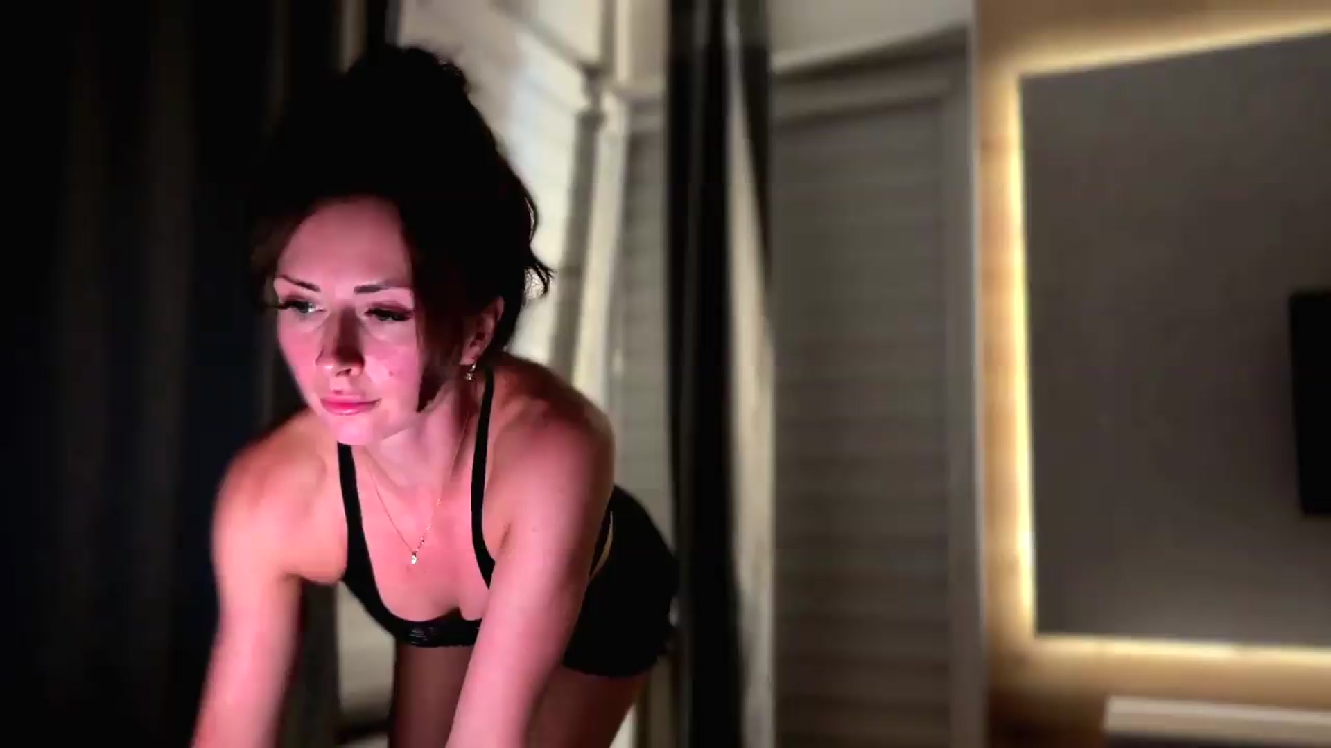 Gallery image thumbnail from Amber_Fry's myfreecams stream on, 07/30/2026, 22:23 image 11 of 20