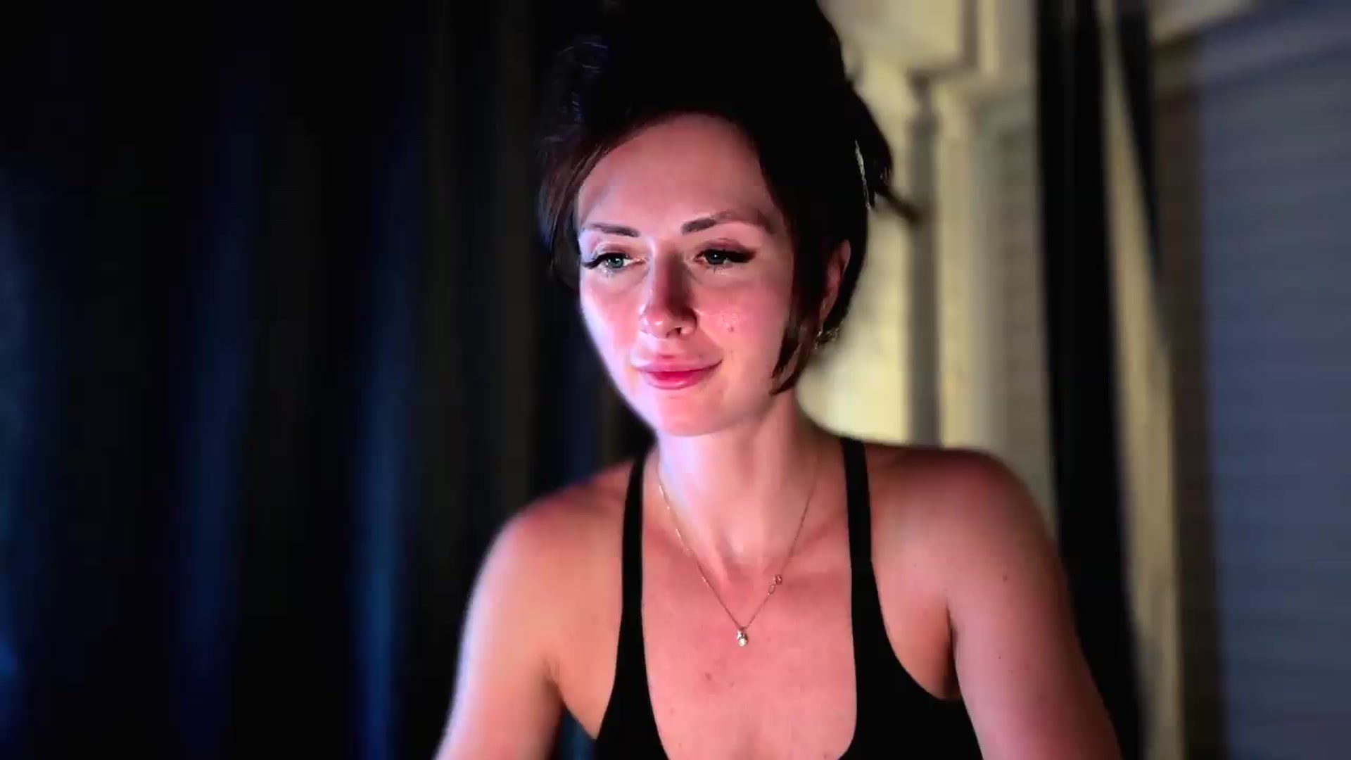 Gallery image thumbnail from Amber_Fry's myfreecams stream on, 07/30/2026, 22:53 image 4 of 20