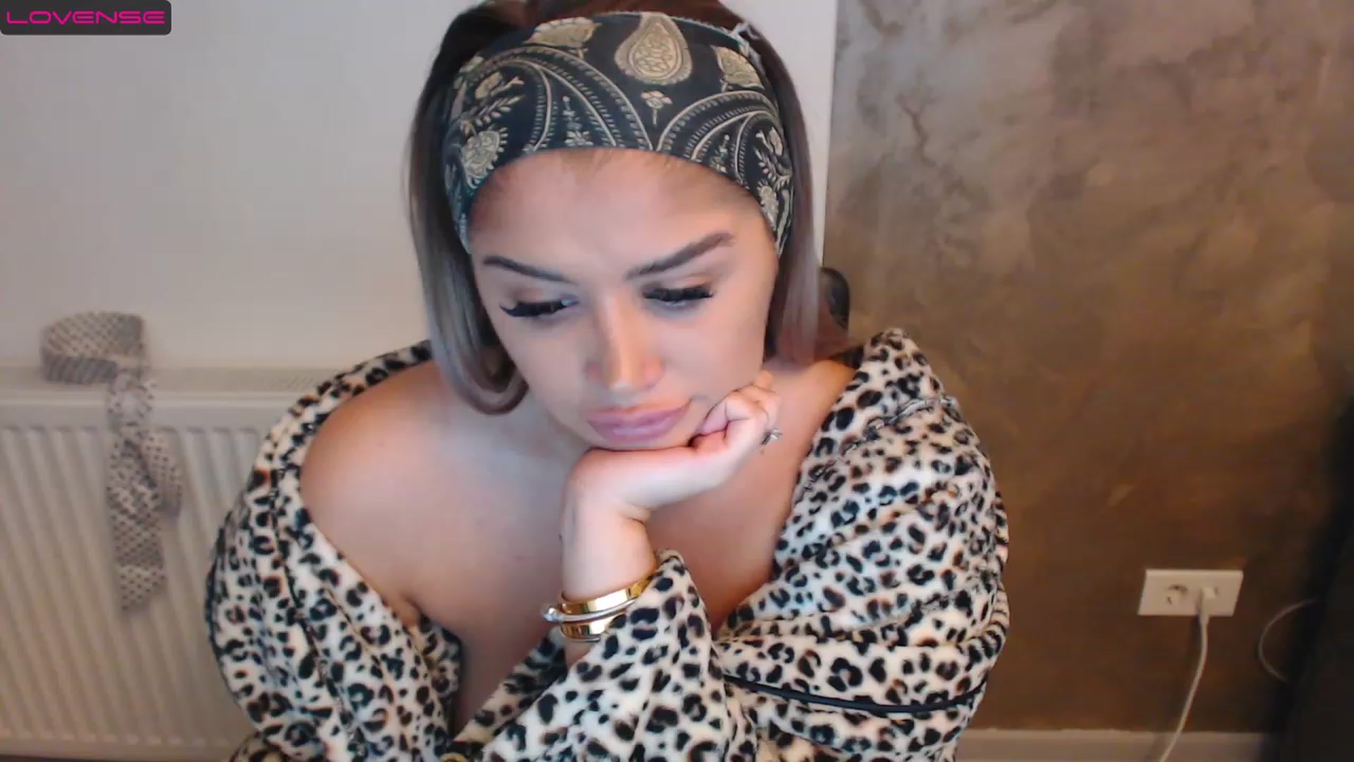 Gallery image thumbnail from Amber_Xs's myfreecams stream on, 11/17/2022, 22:08 image 20 of 20