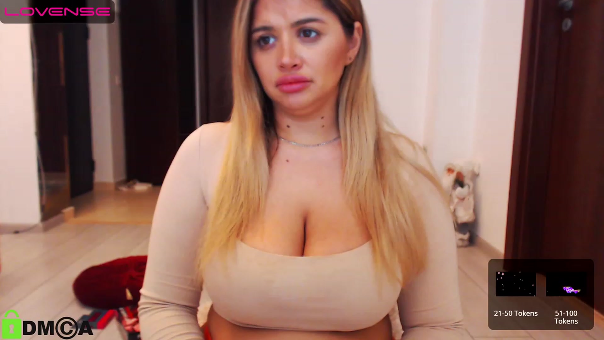 Gallery image thumbnail from Amber_Xs's myfreecams stream on, 06/05/2023, 24:01 image 5 of 20