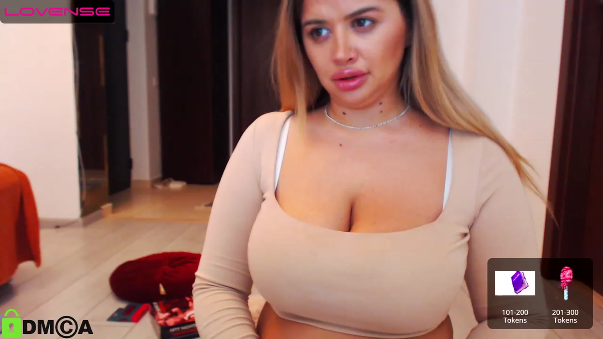 Gallery image thumbnail from Amber_Xs's myfreecams stream on, 06/05/2023, 24:01 image 9 of 20