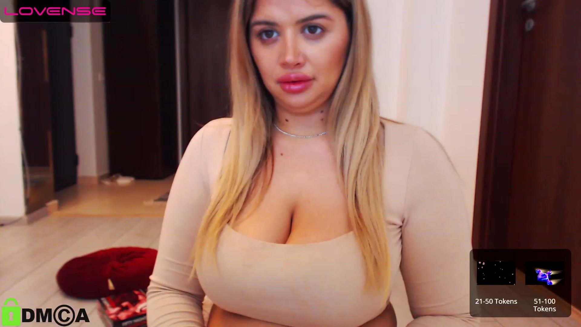 Gallery image thumbnail from Amber_Xs's myfreecams stream on, 06/05/2023, 24:01 image 12 of 20