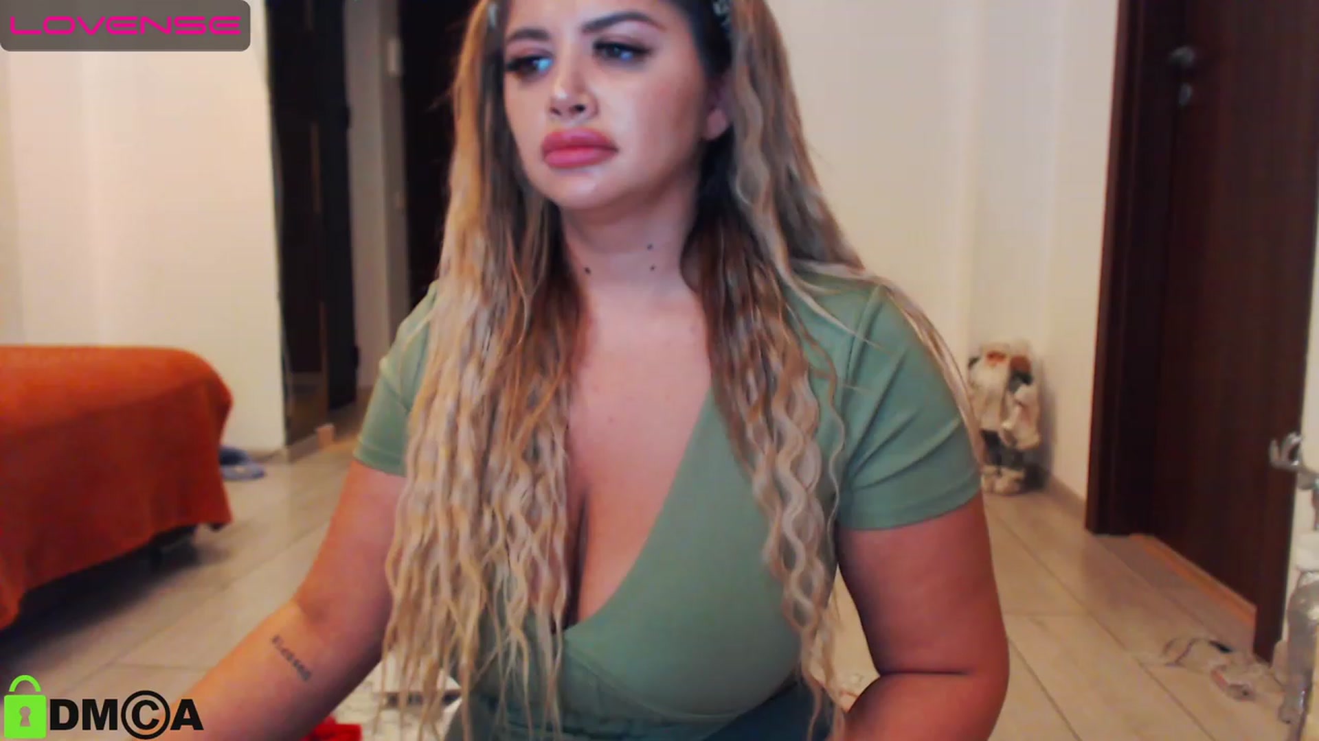 Gallery image thumbnail from Amber_Xs's myfreecams stream on, 07/09/2023, 24:32 image 12 of 20